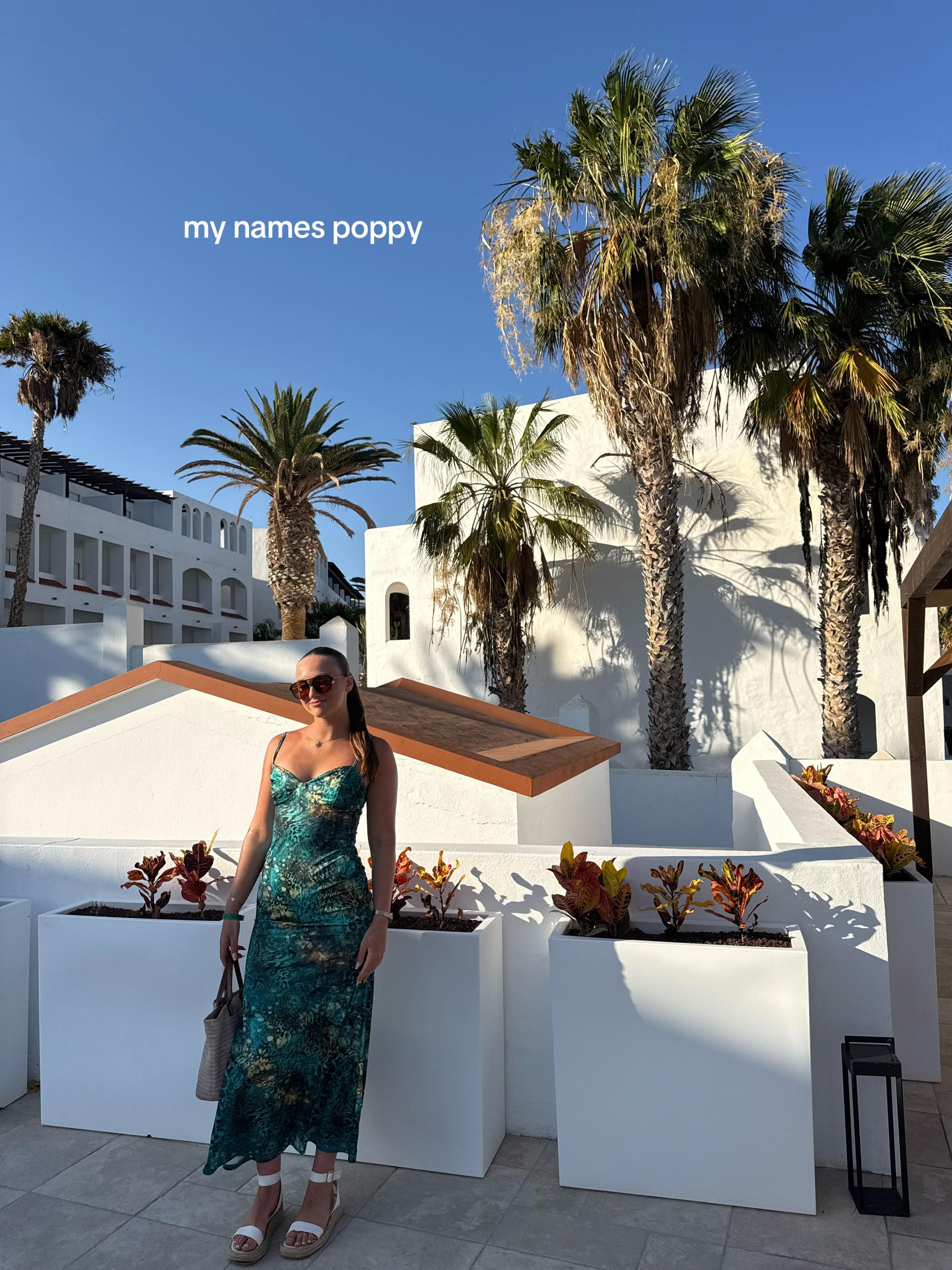 @poppy parkinson
