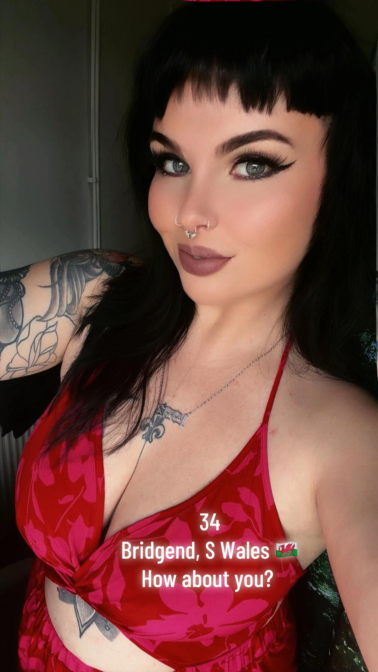 @𝕾𝖆𝖉𝖎𝖊-𝕸𝖆𝖗𝖎𝖊 🥀