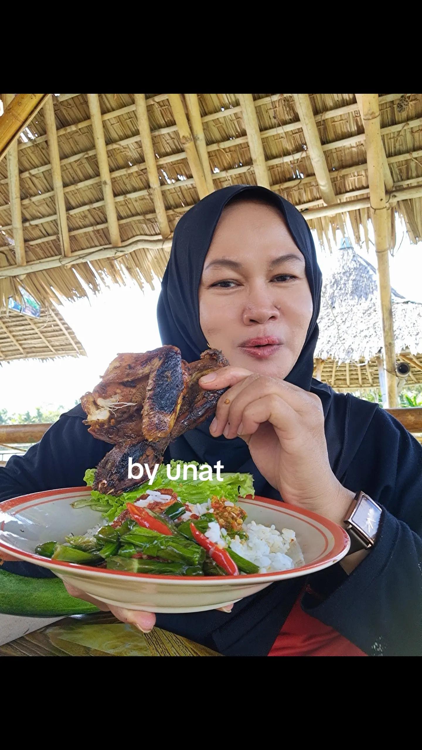 @Unat
