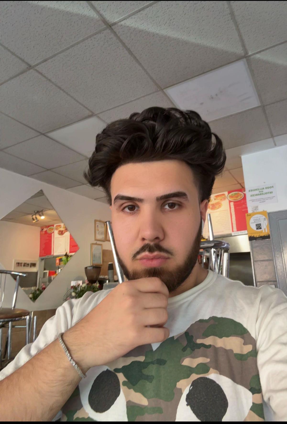 @Sam🤩