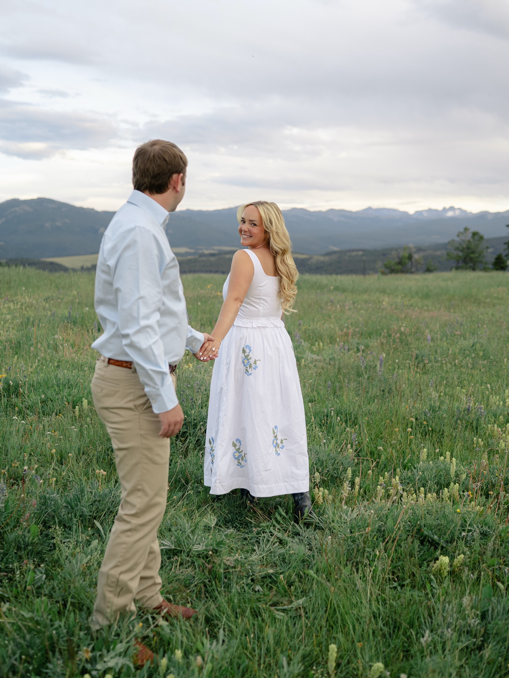 @Foxtails Photography