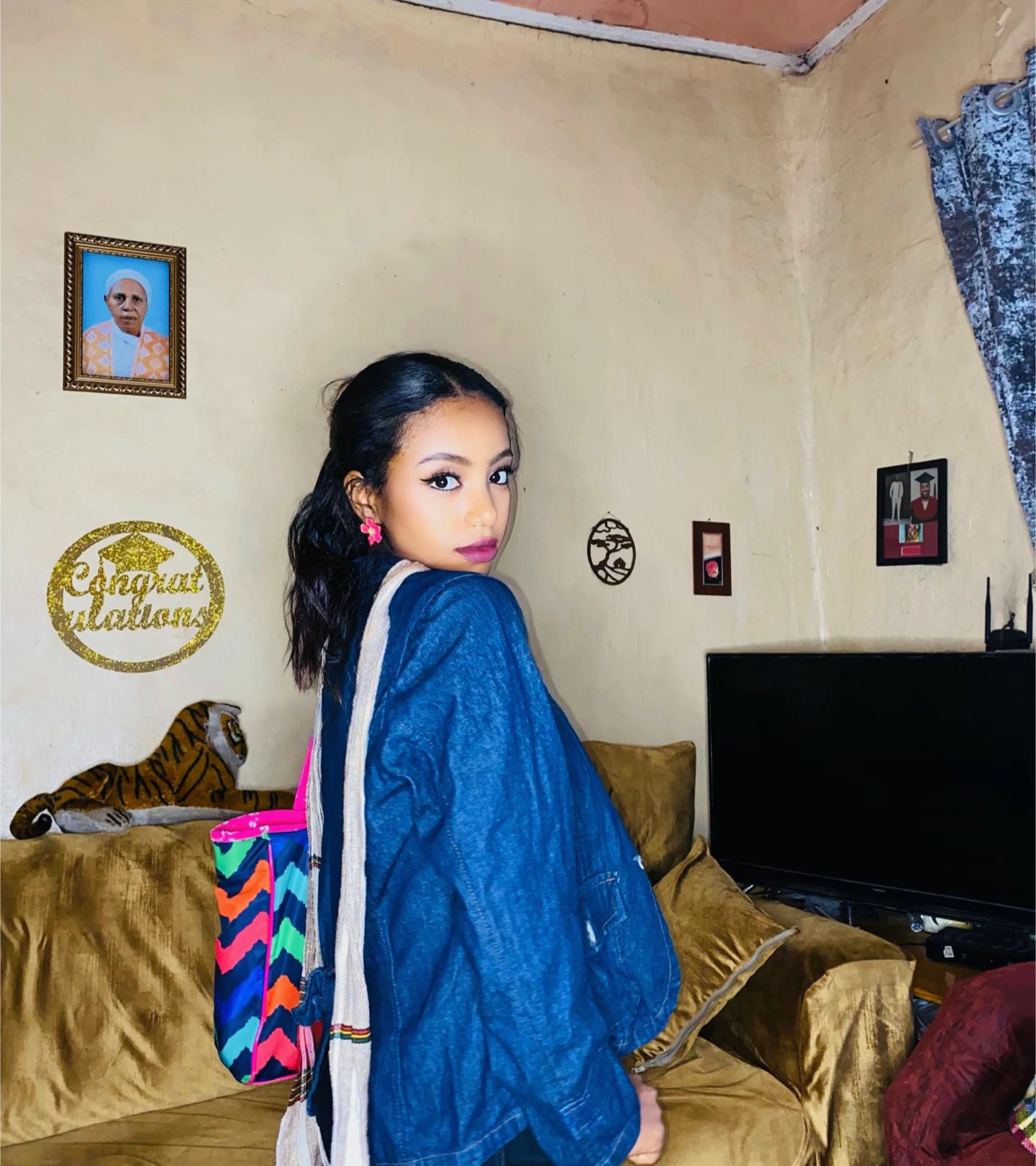 @meklit Desalegn 🦋
