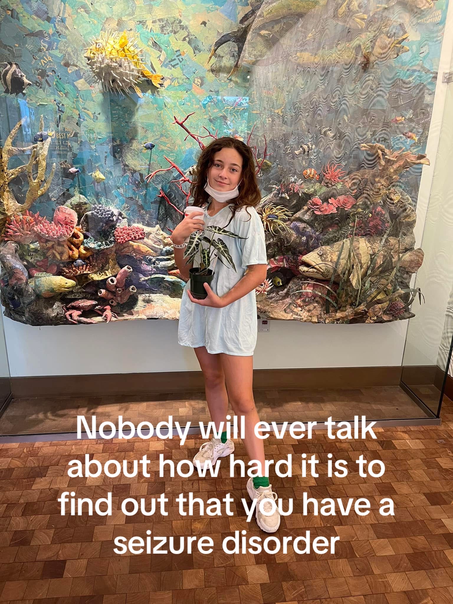 @Elli