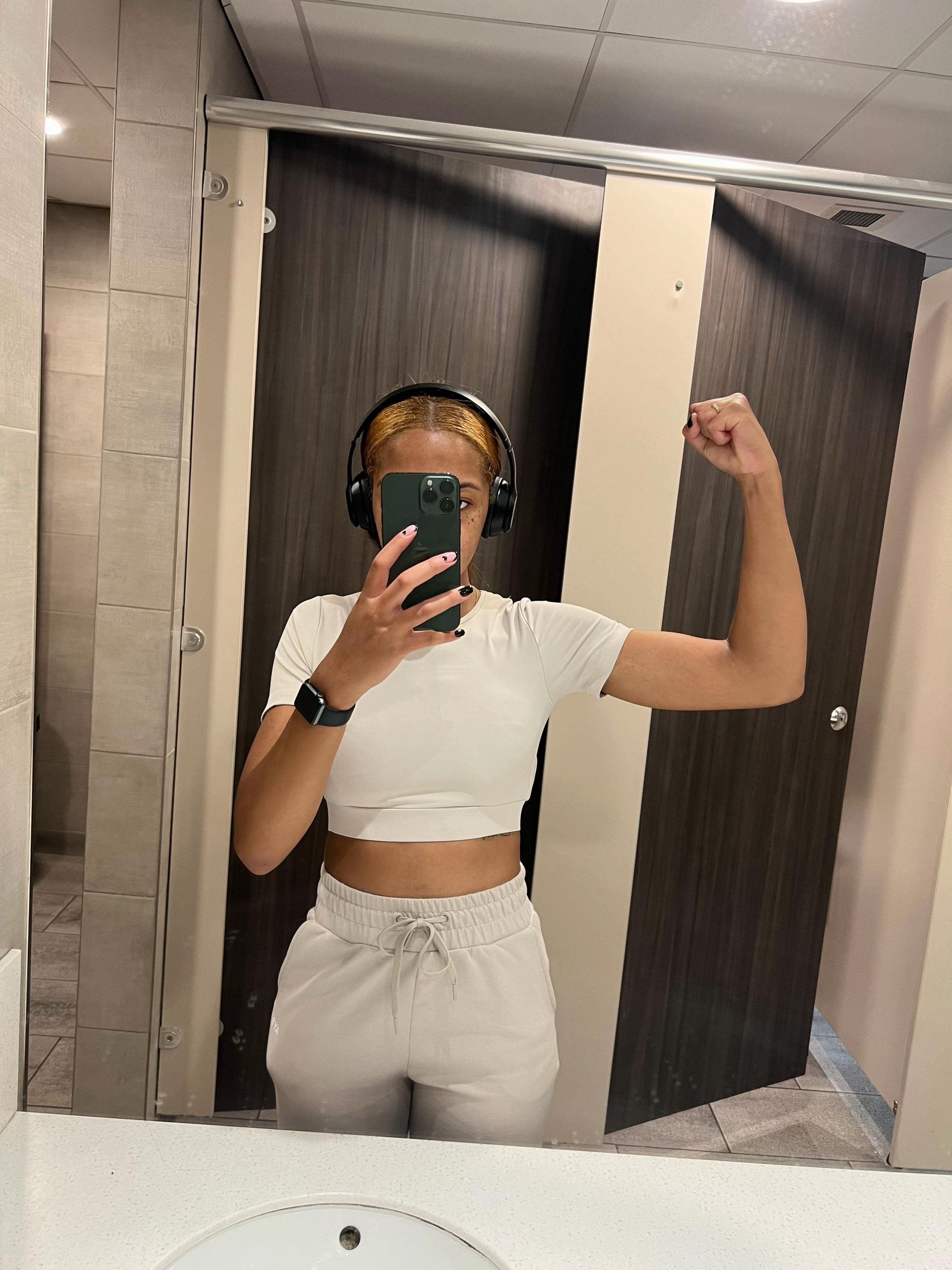 @daniellelouisefitness