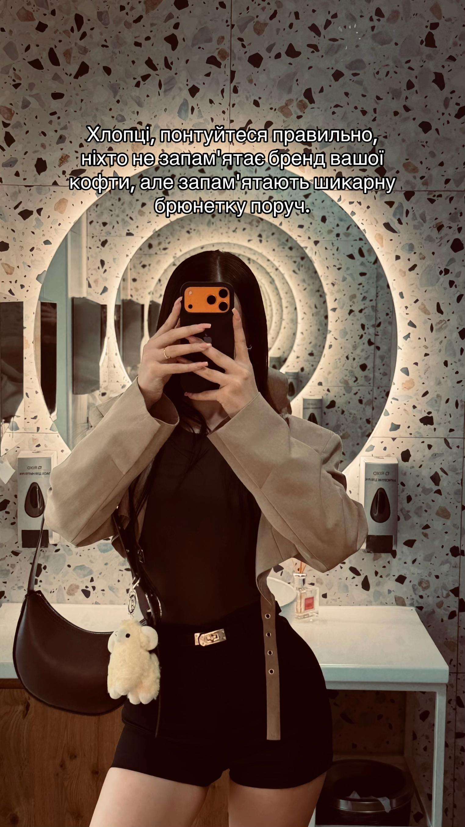 @🦈