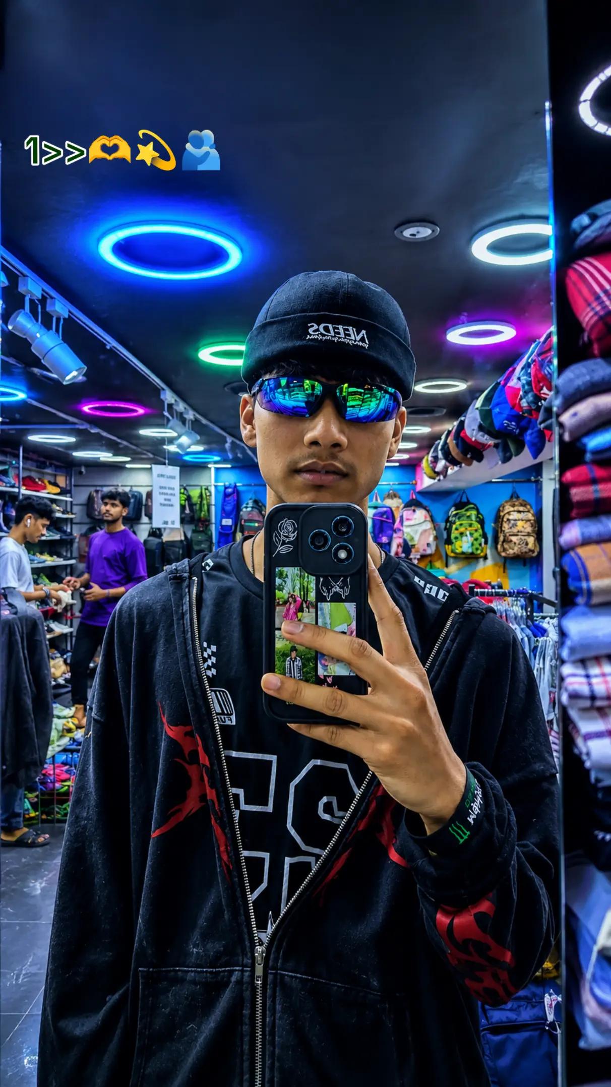 @𓆩🇸𓆪नम👻😻