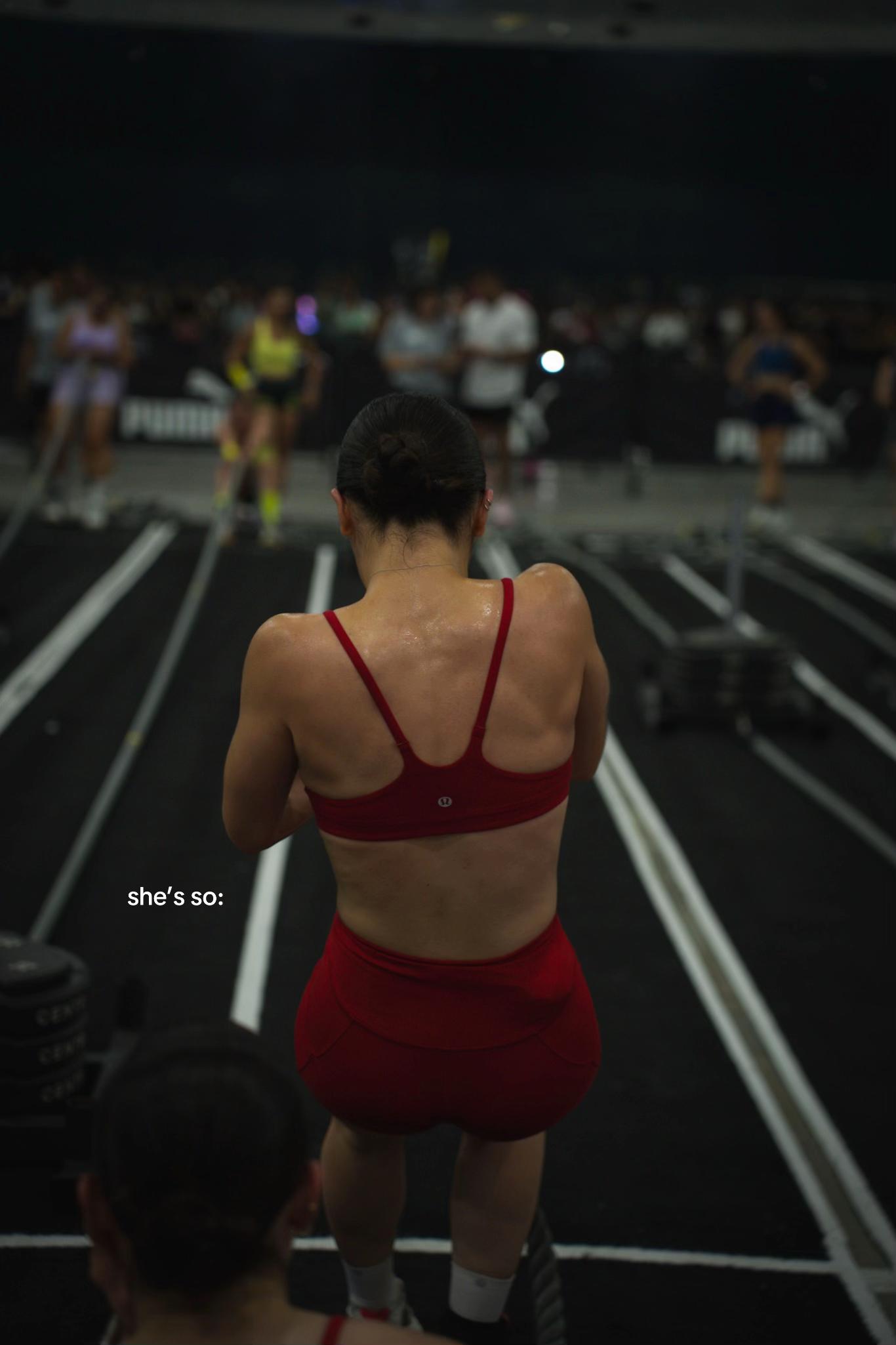 @rebecaalozano