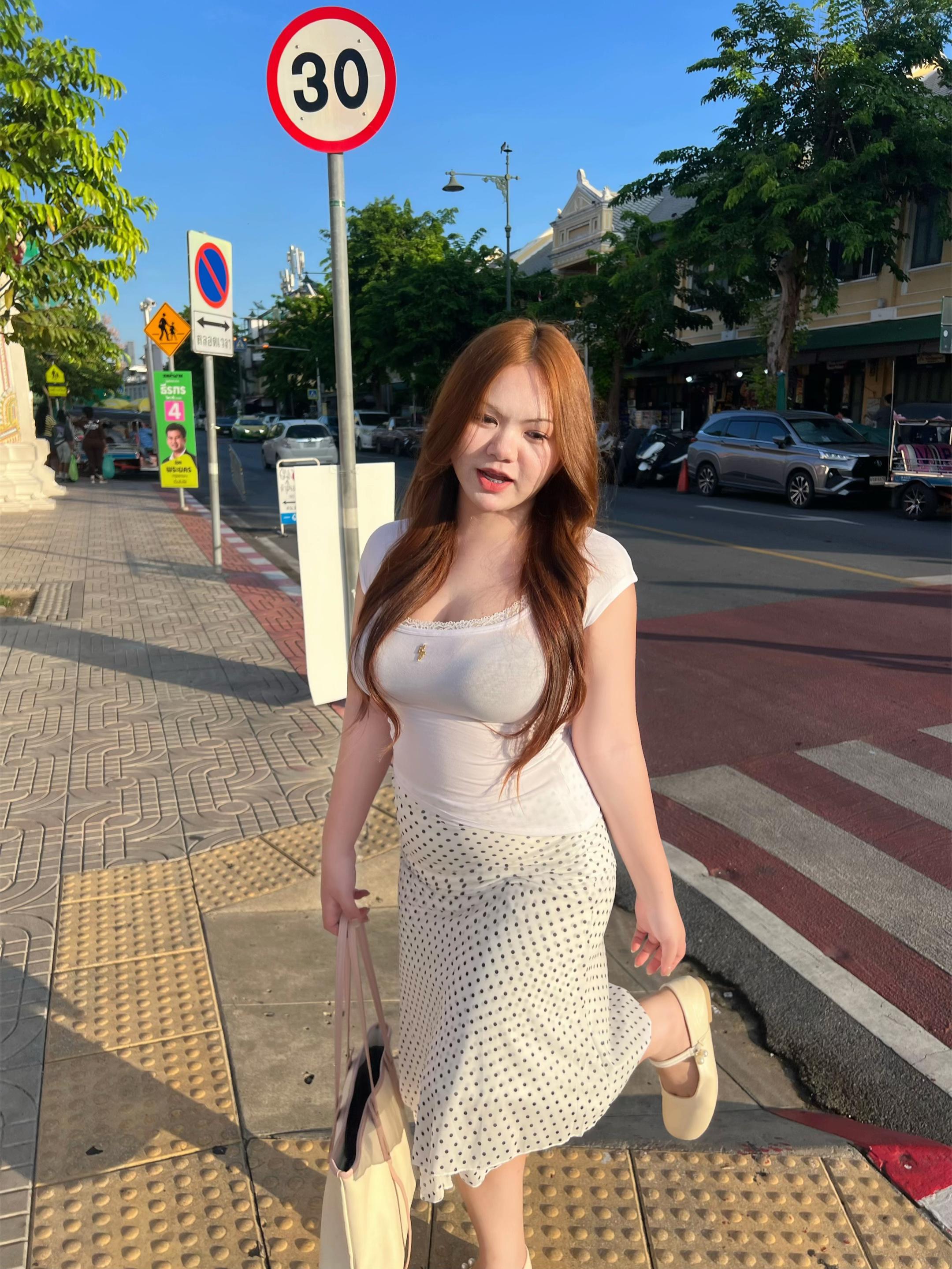 @แอนหมวย