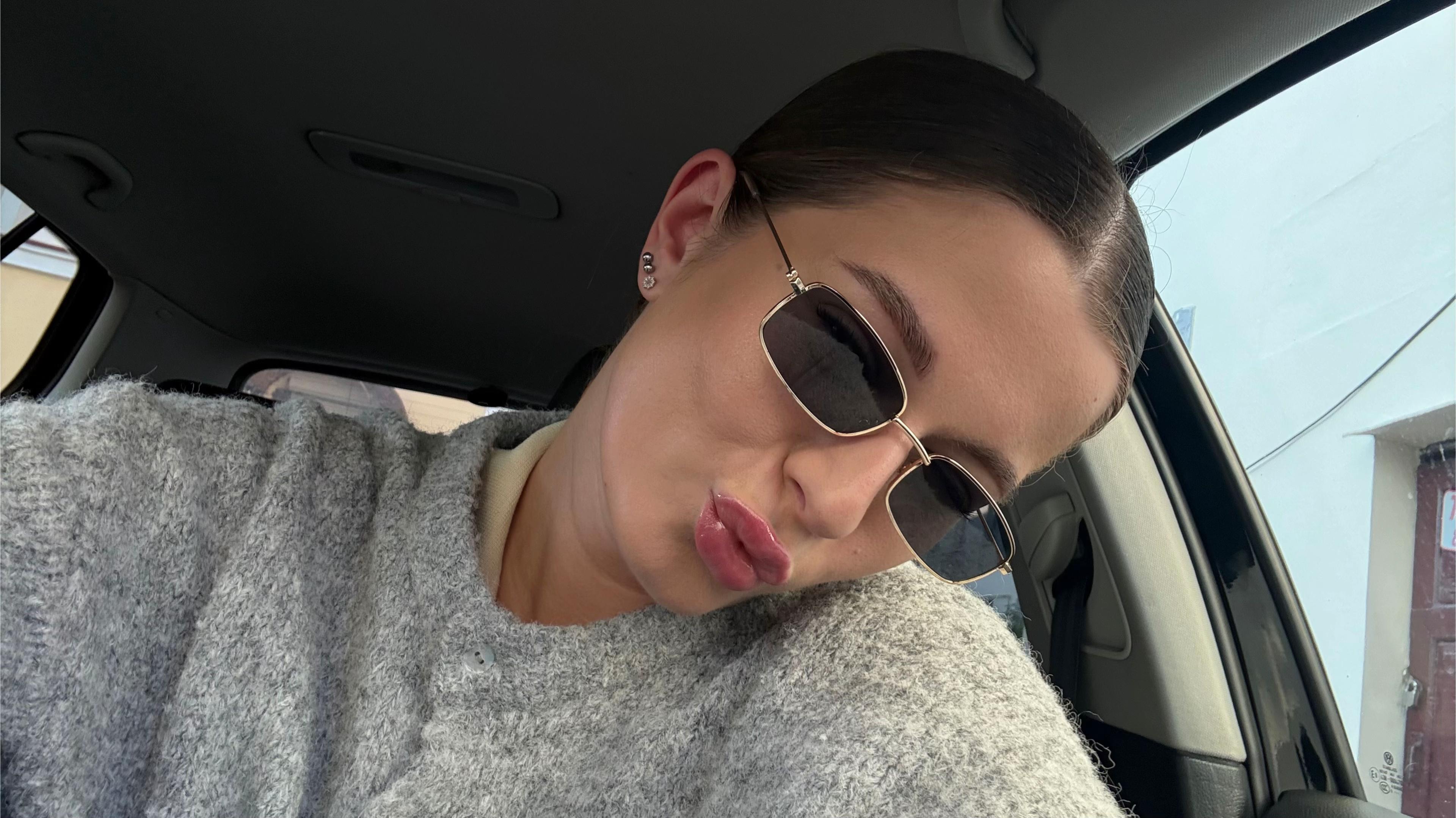 @zlata_bolbot