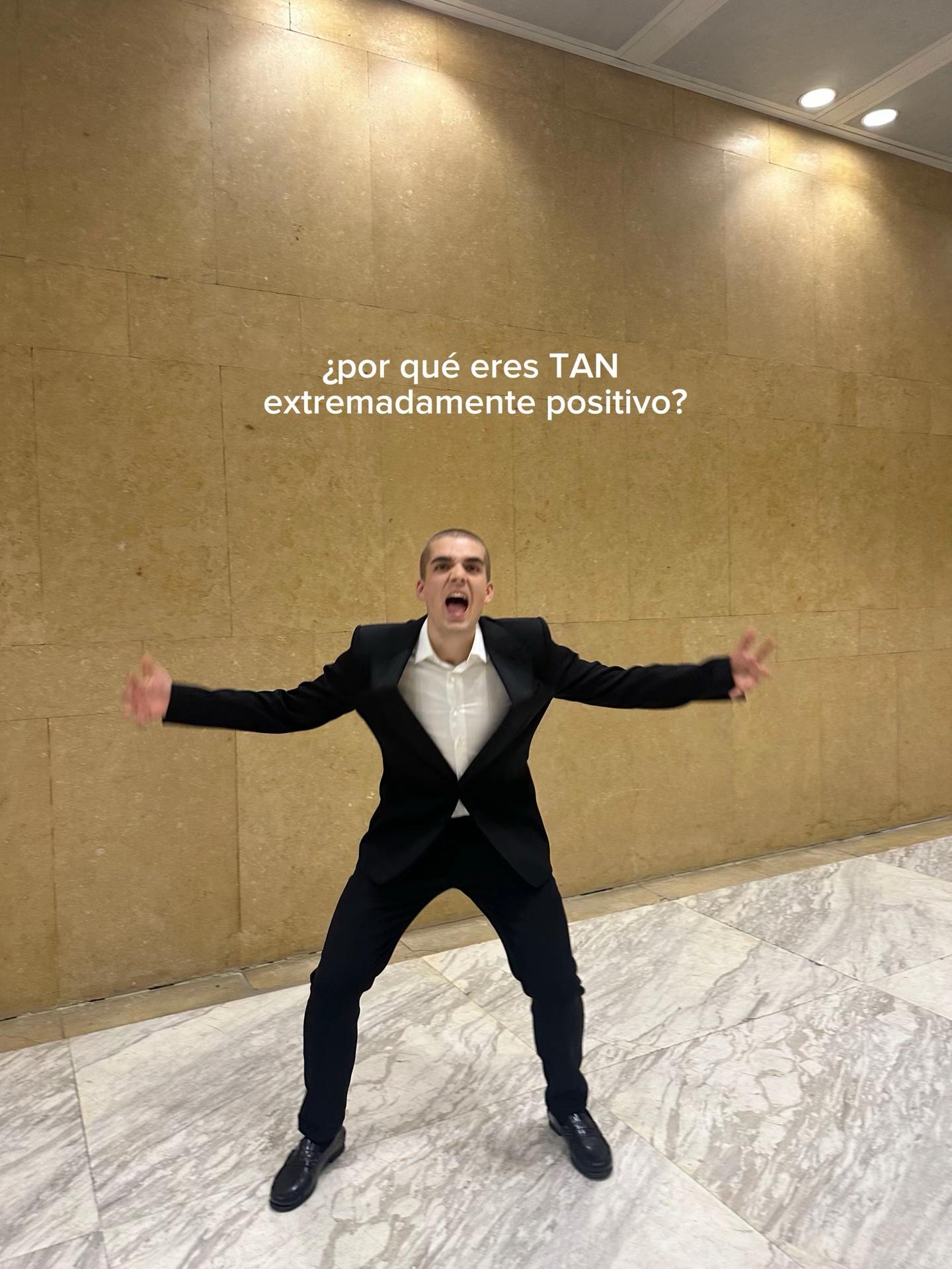 @randomweycontent