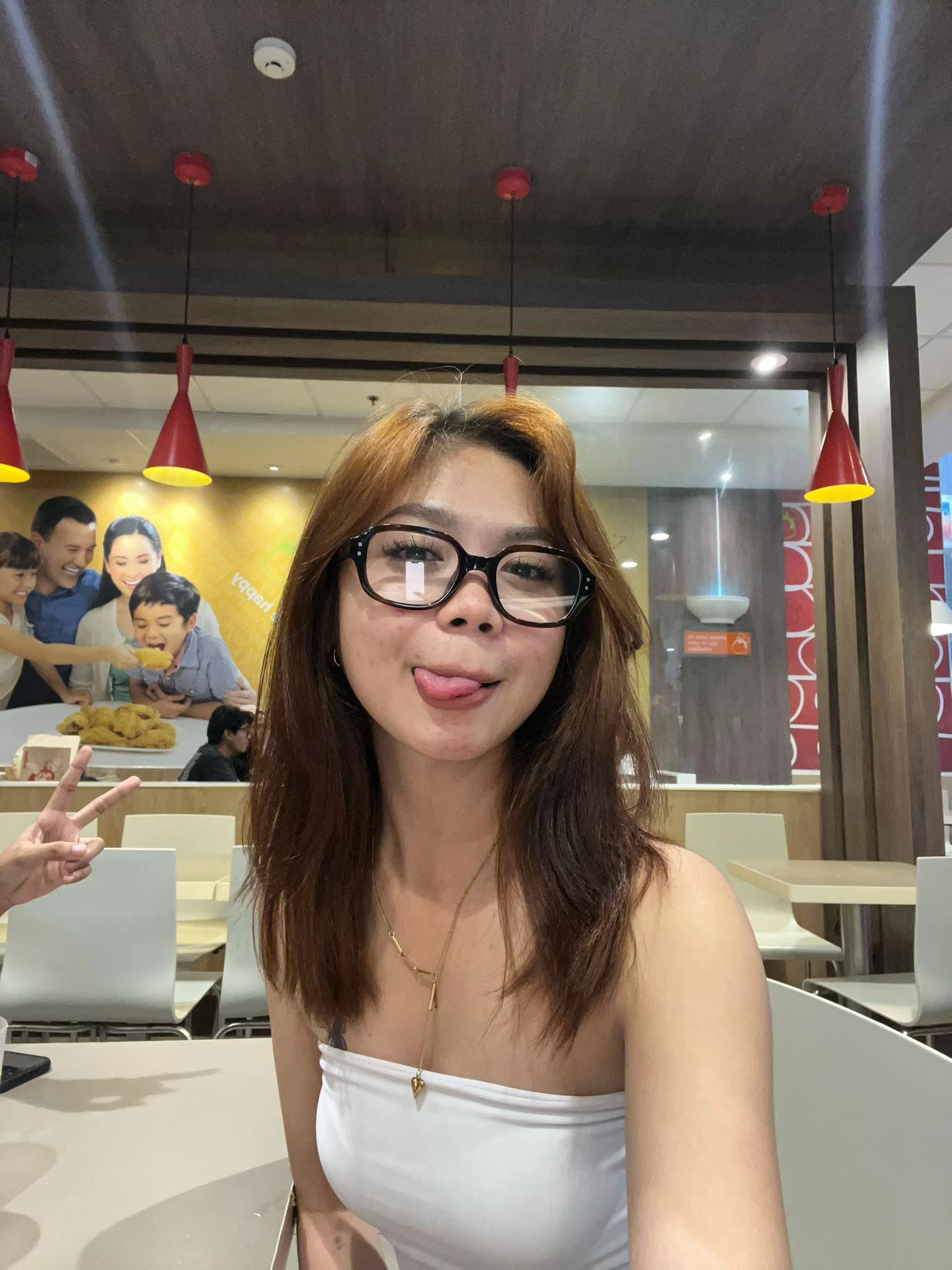 @alyaneia