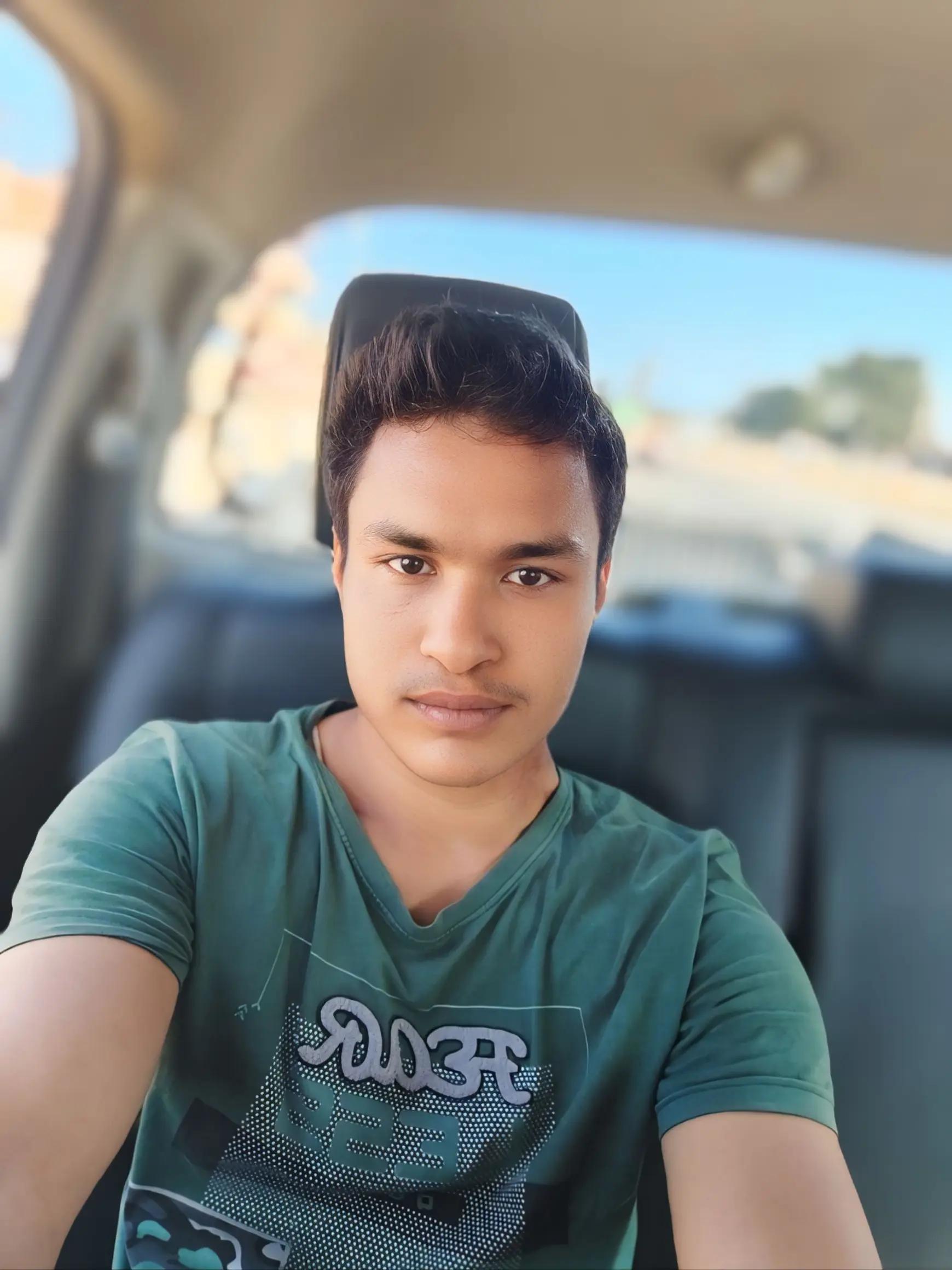 @tuki🌹🌹🌹🥀👌👌