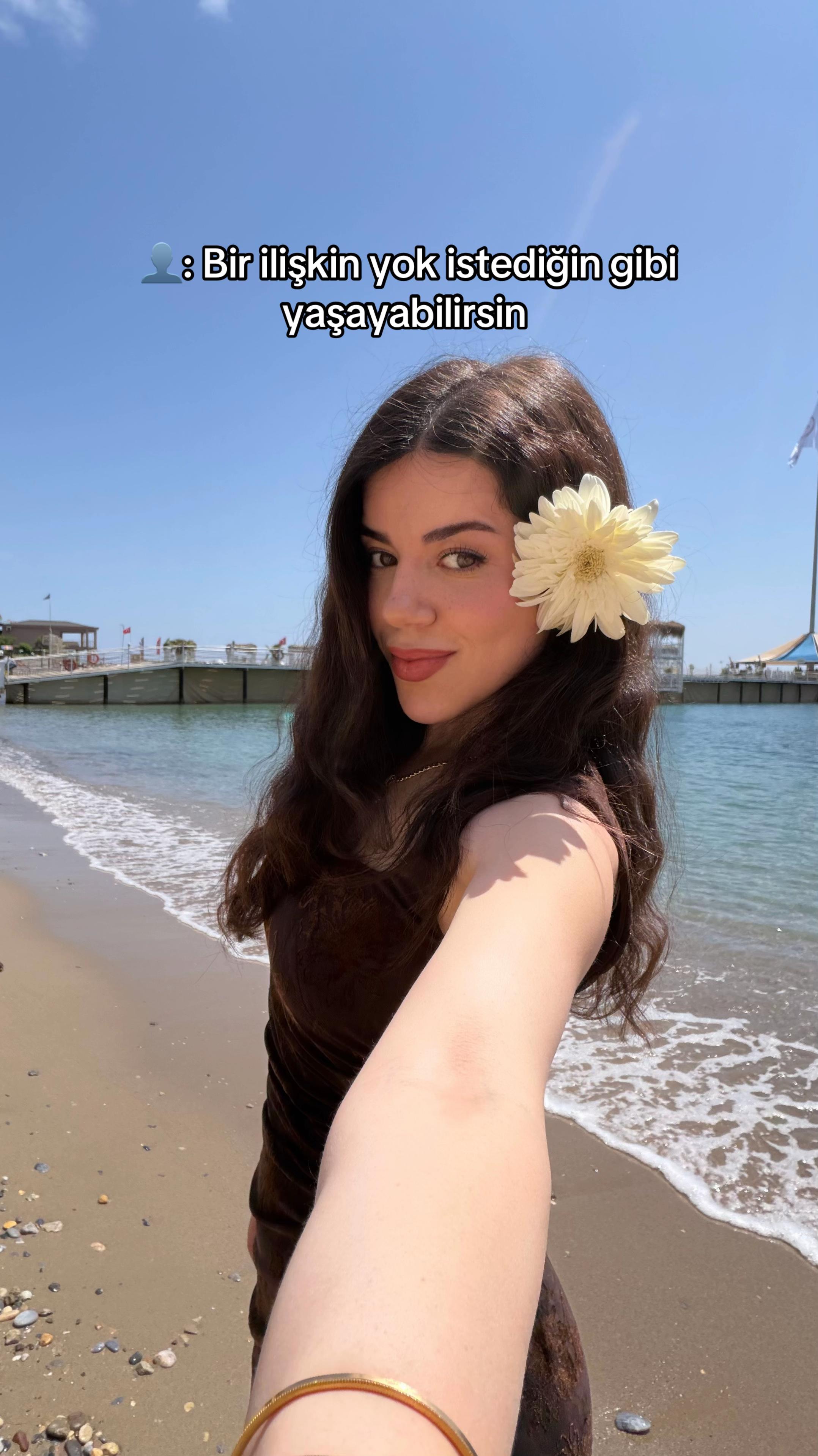 @Moonsheay