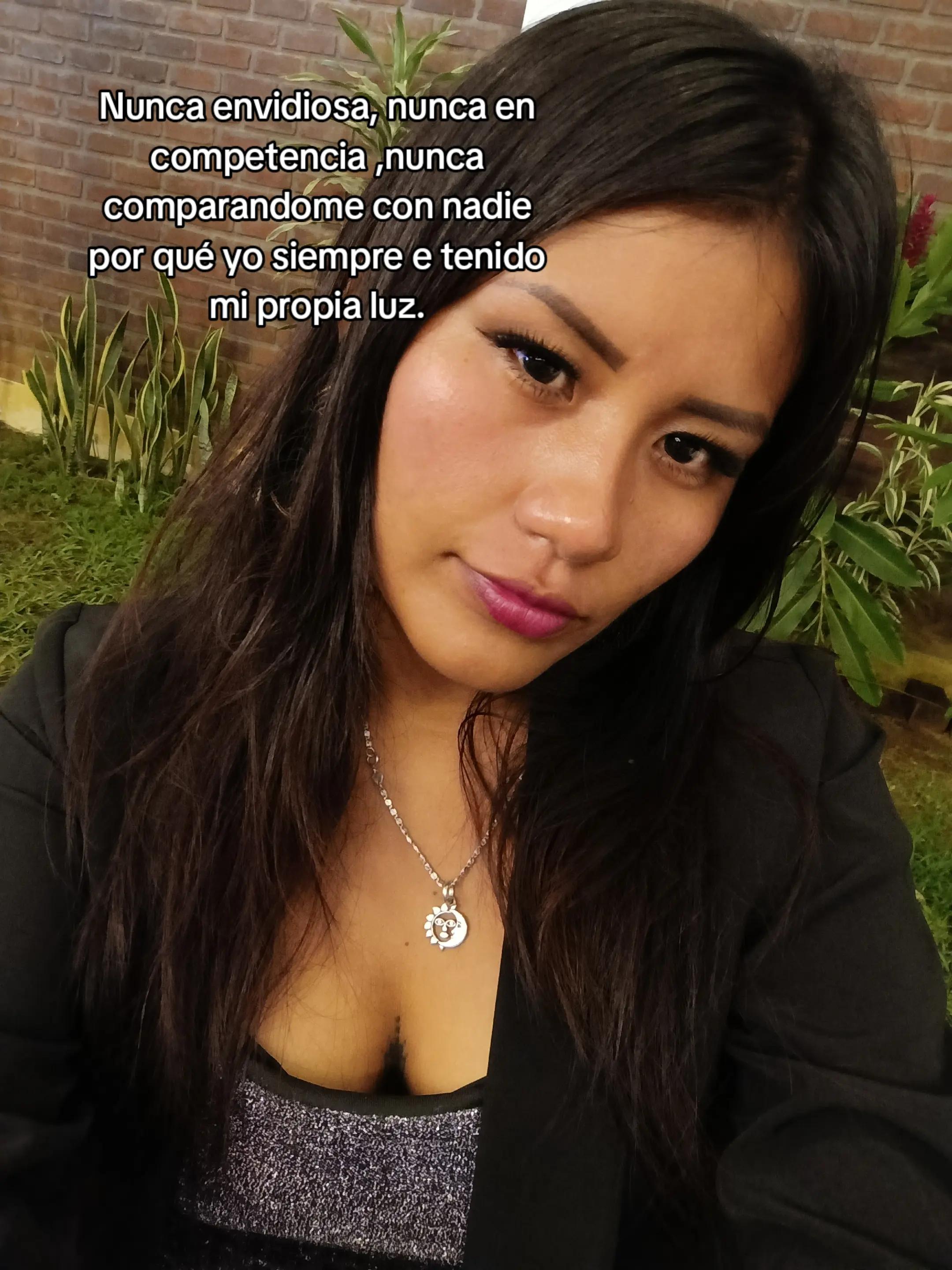 @Danna Onof👑🕊️🏍️😼