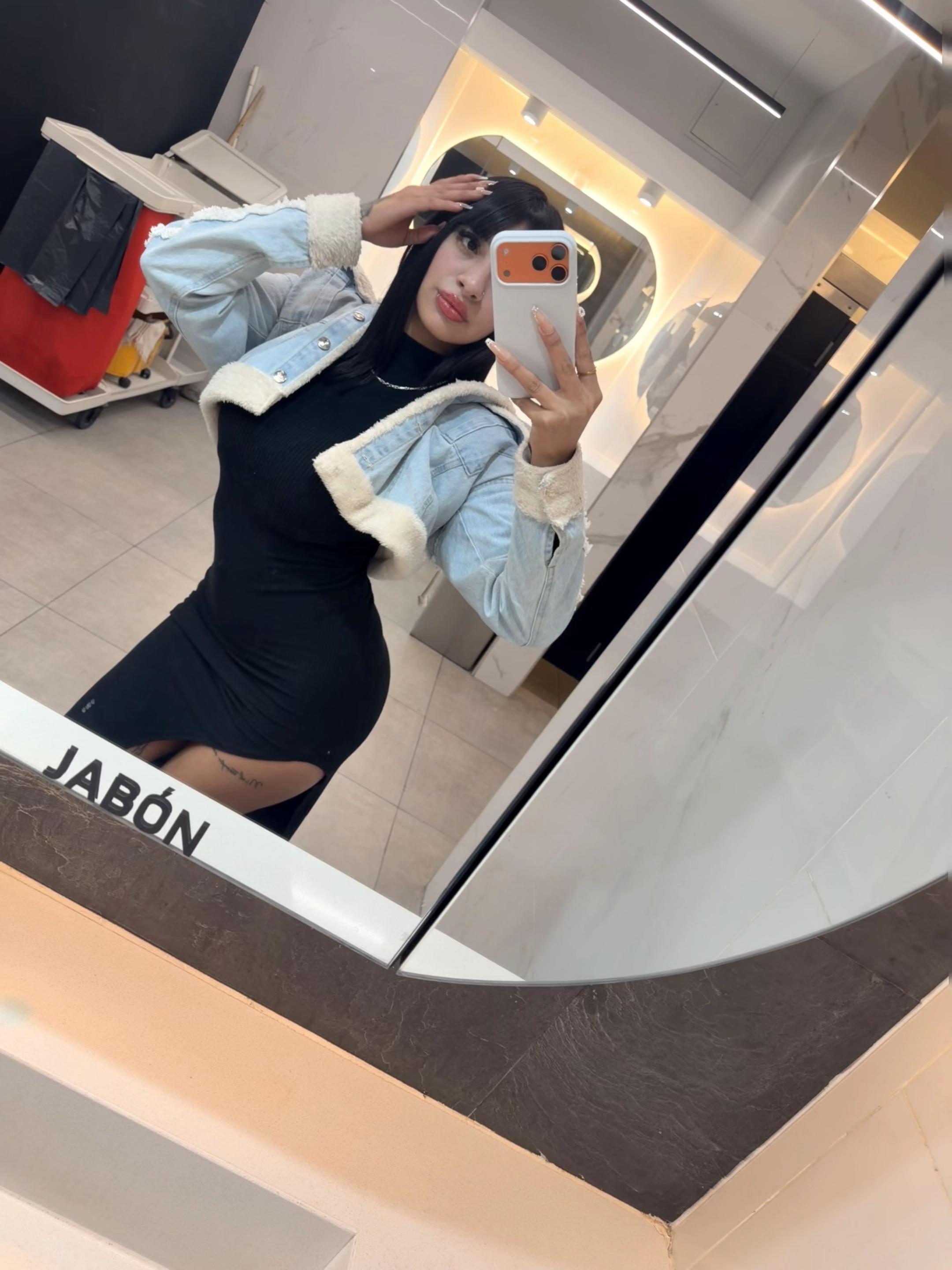 @aanahii2_