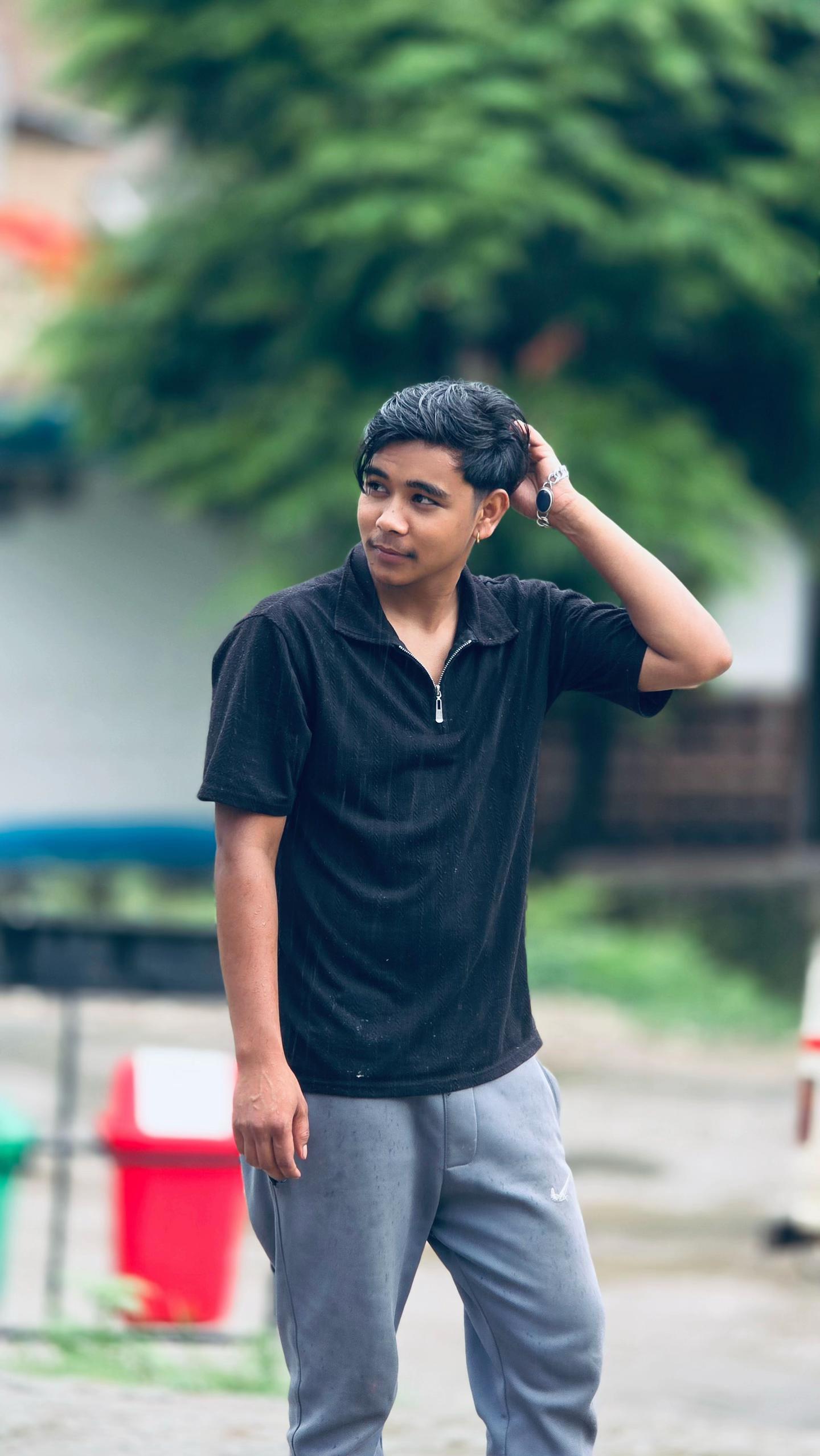 @Deepak💖🤙🏻