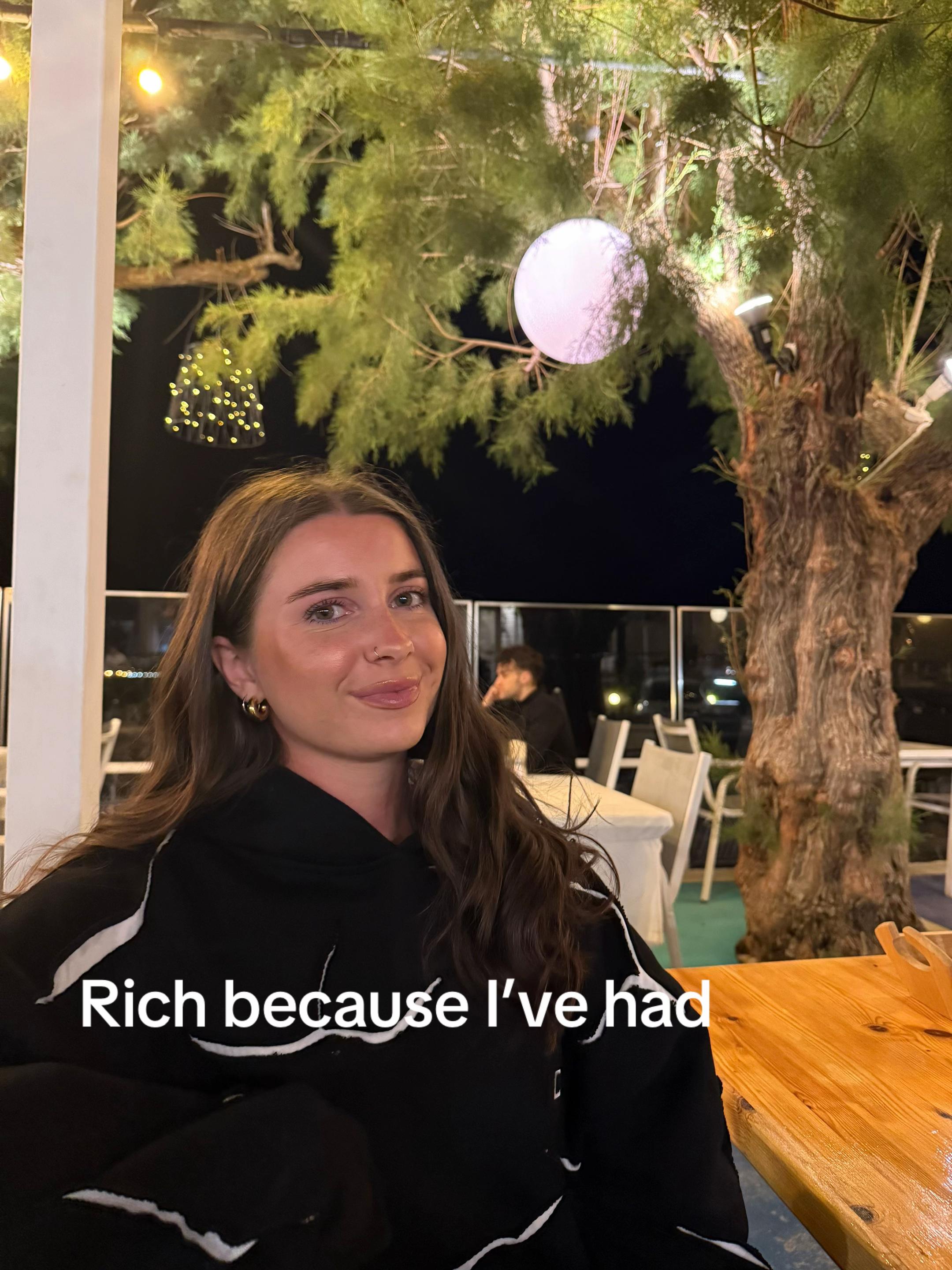 @...