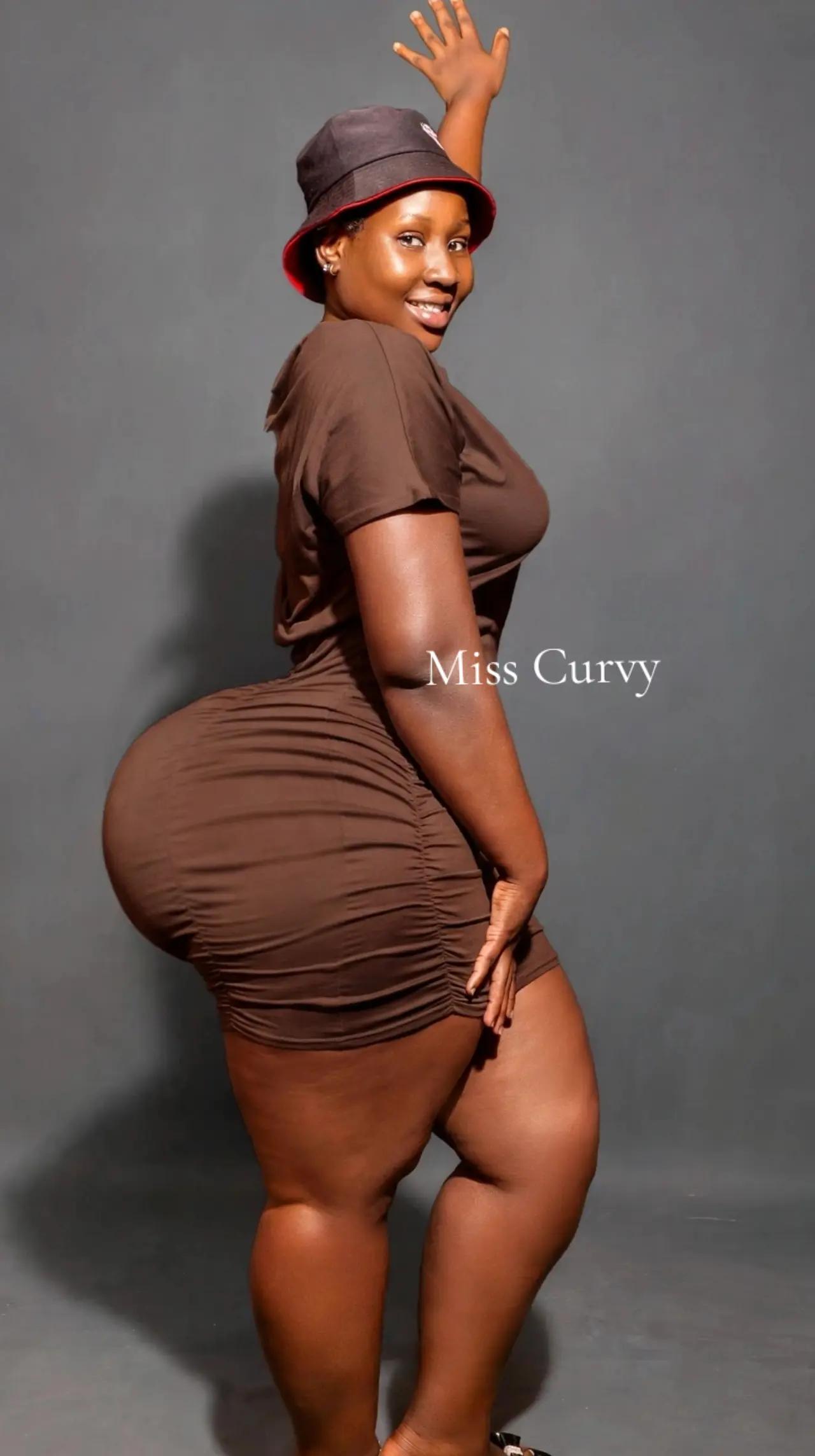 @Miss curvy 🥰