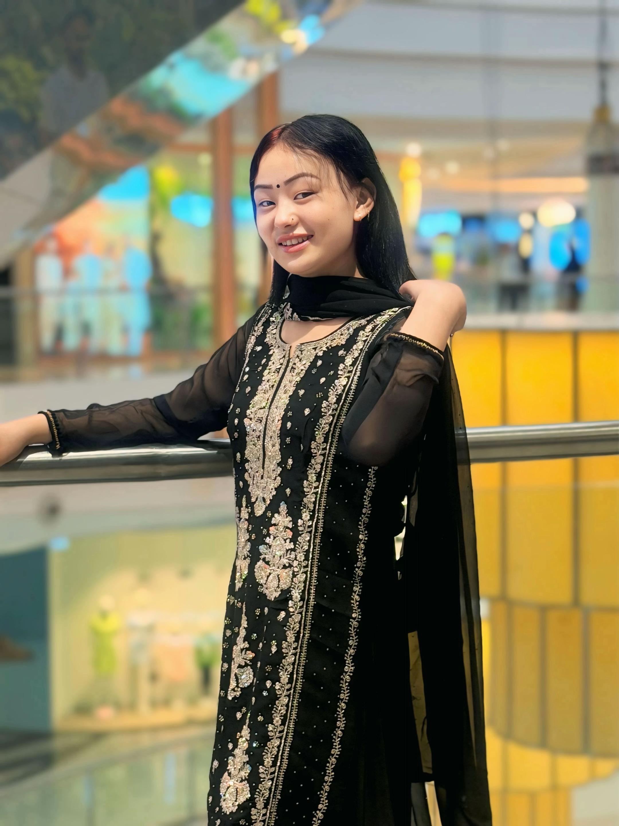 @🦋F🦋U🦋C🦋H🦋i🦋