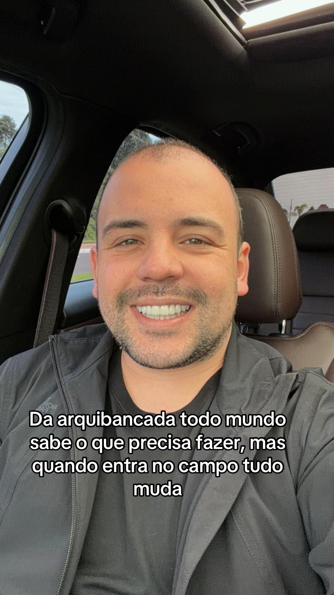 @João Lettrari