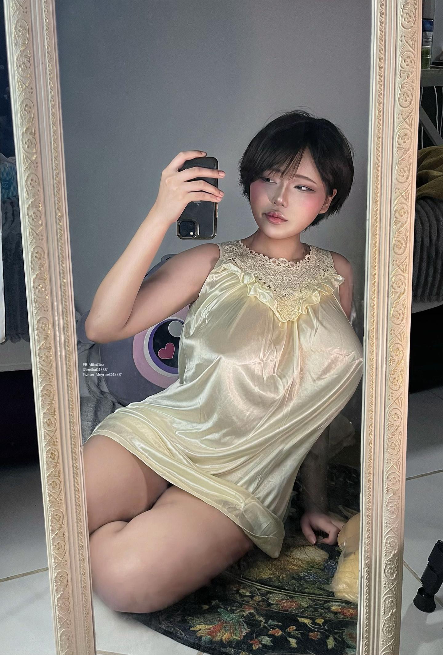 @MIKA.