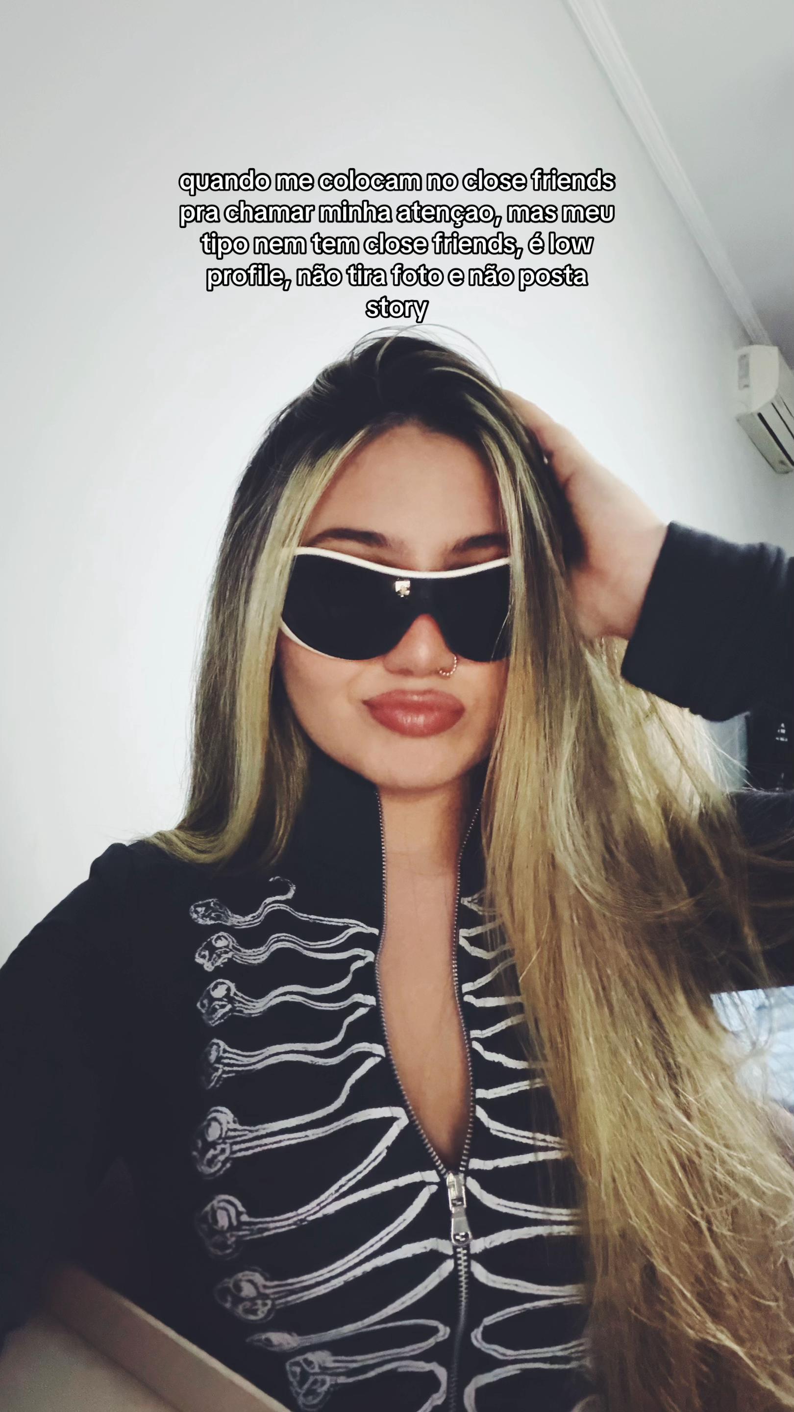 @loira ★