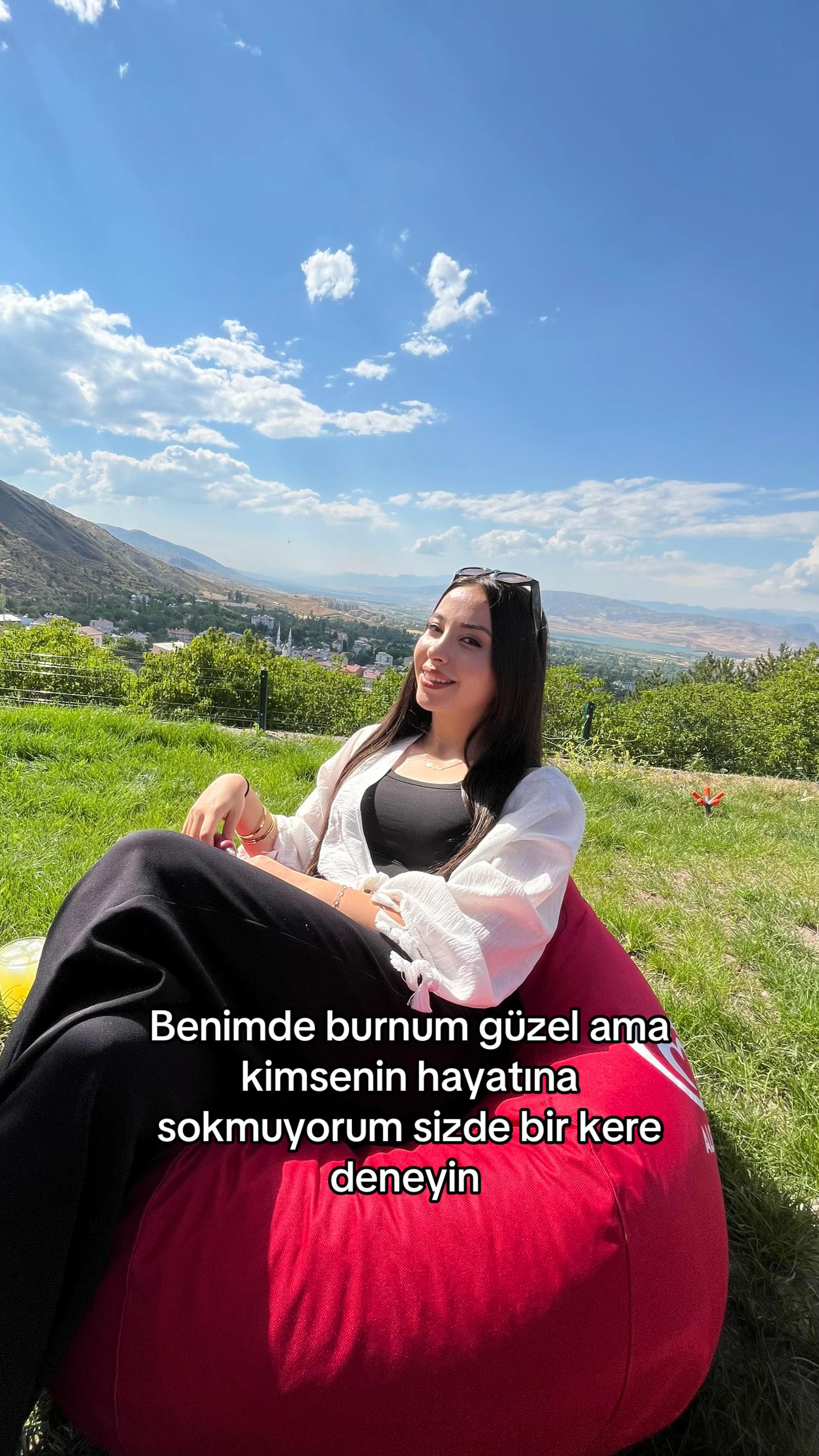 @eloo
