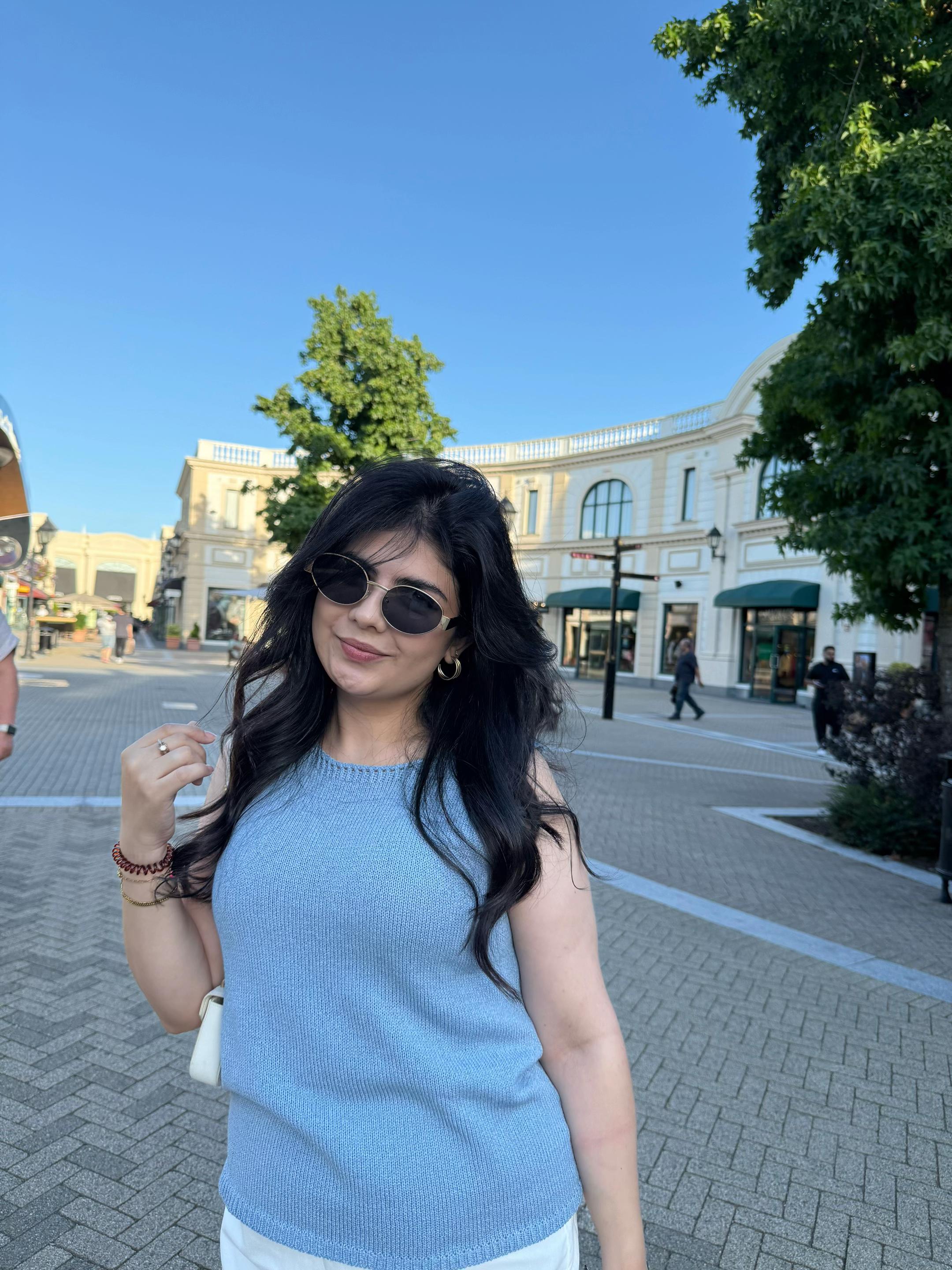 @Sona Zafari