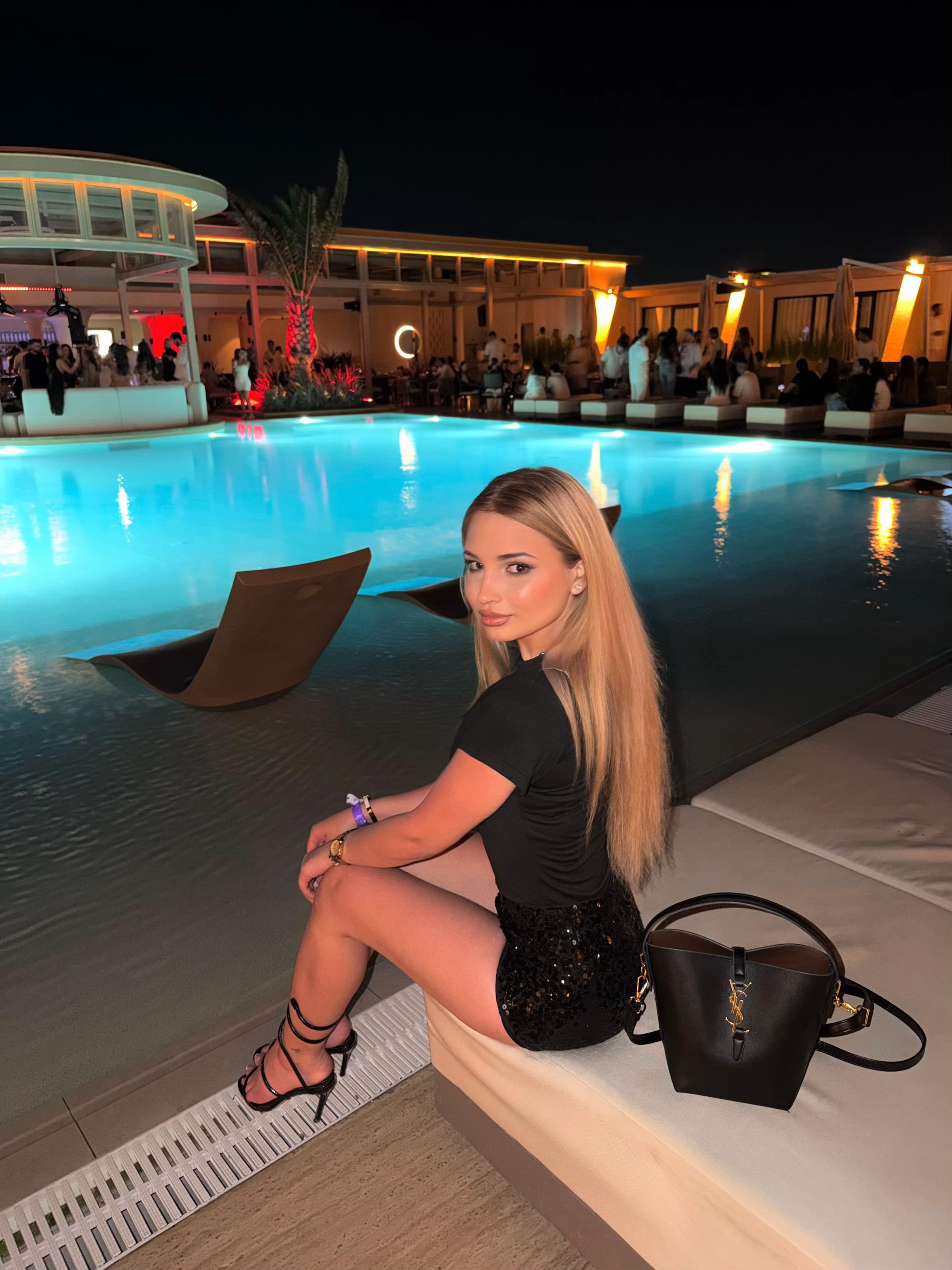 @Yourfavblonde🪩
