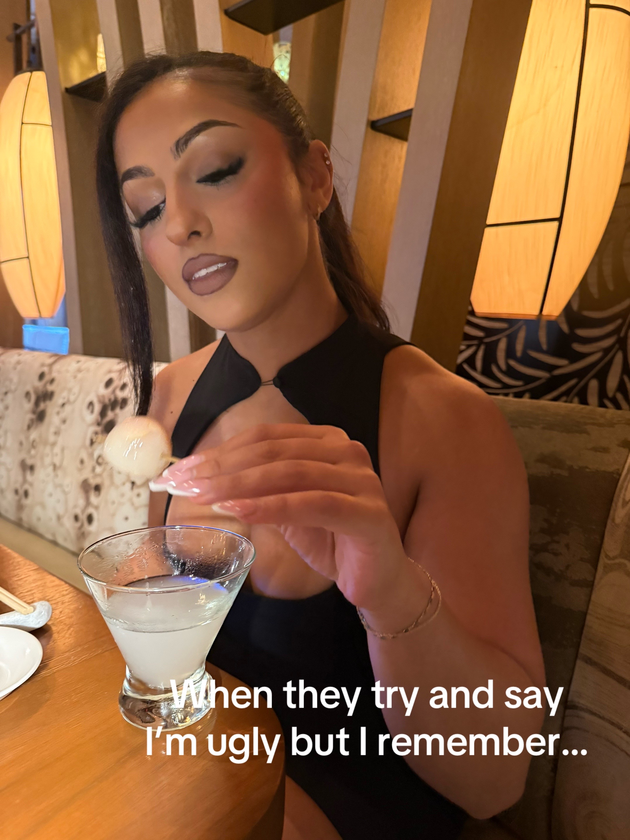 @Mo