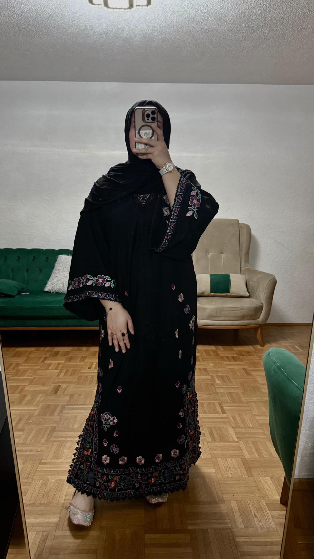 @Aqsa Abbasi