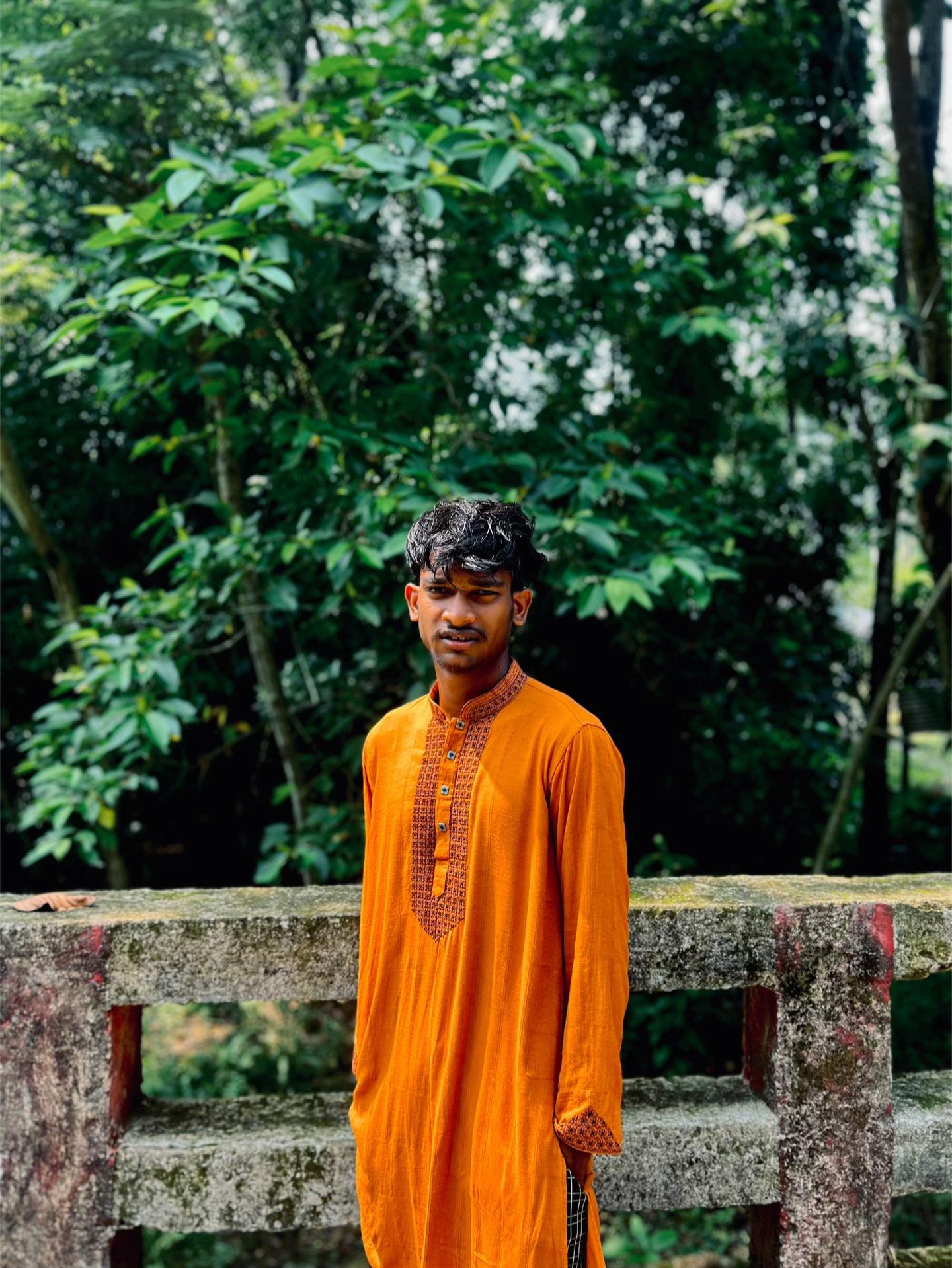 @👉ফিসলা মাজিদ👈