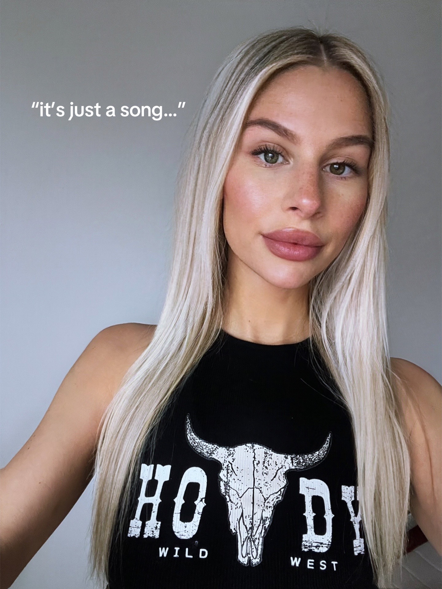 @Laura Christina ๐๐