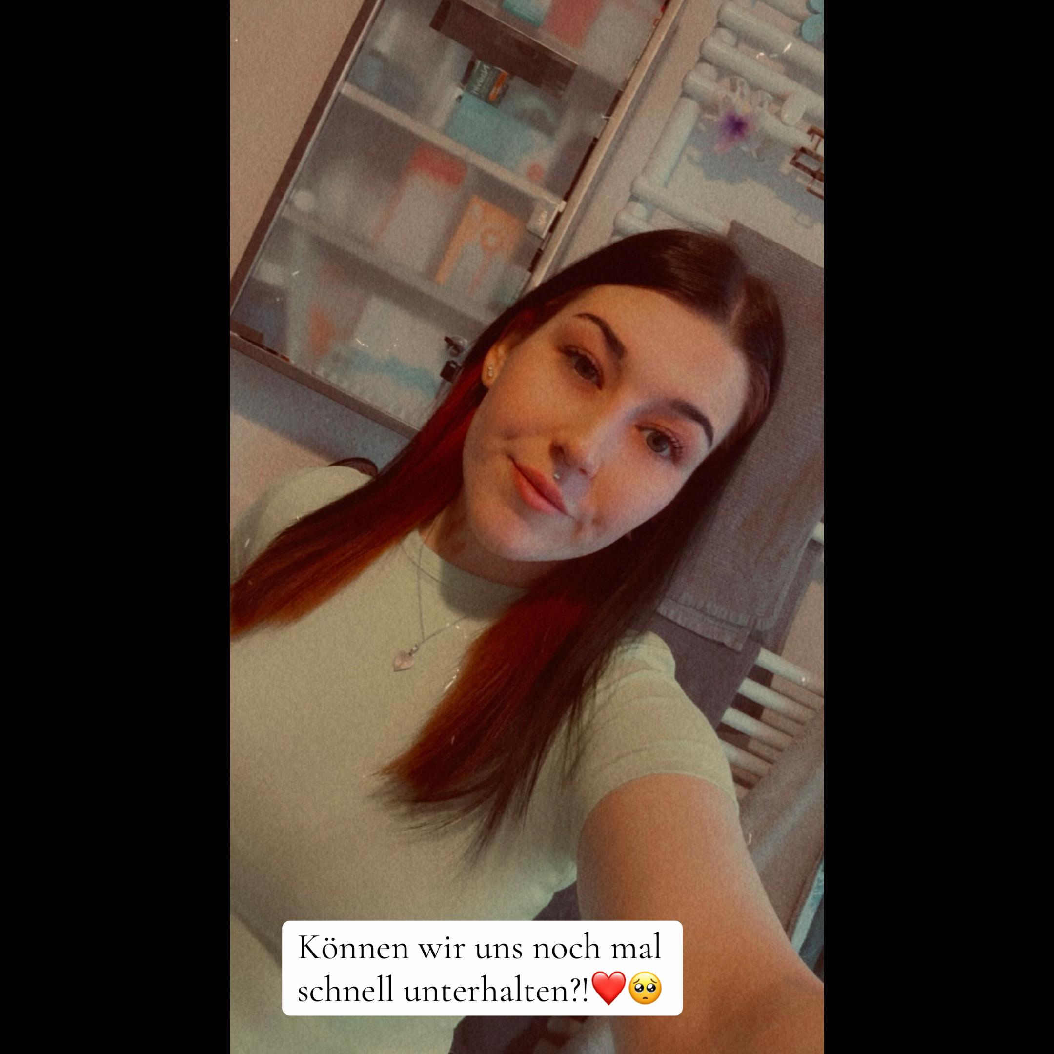 @laura