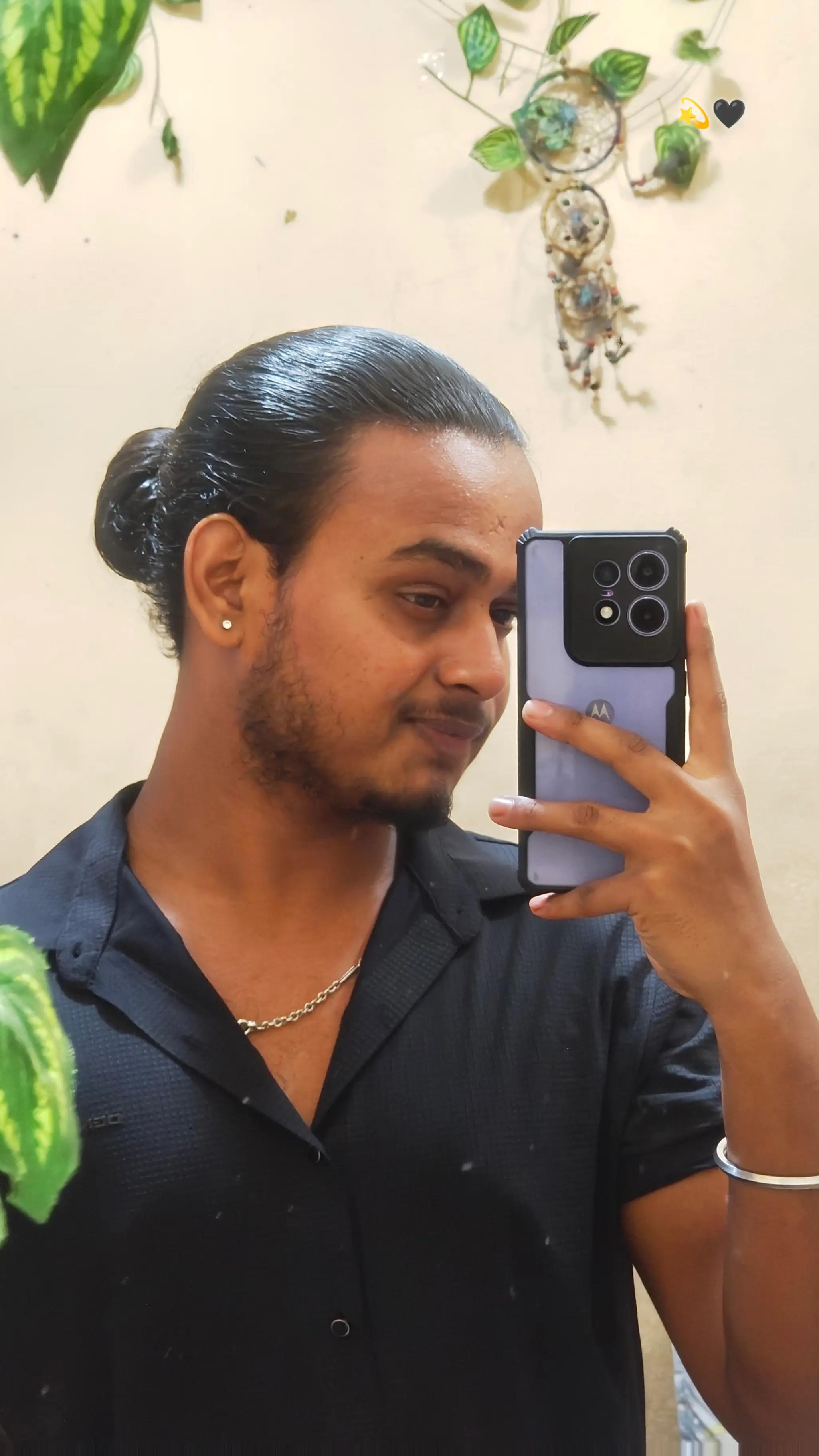 @RAJA 👑