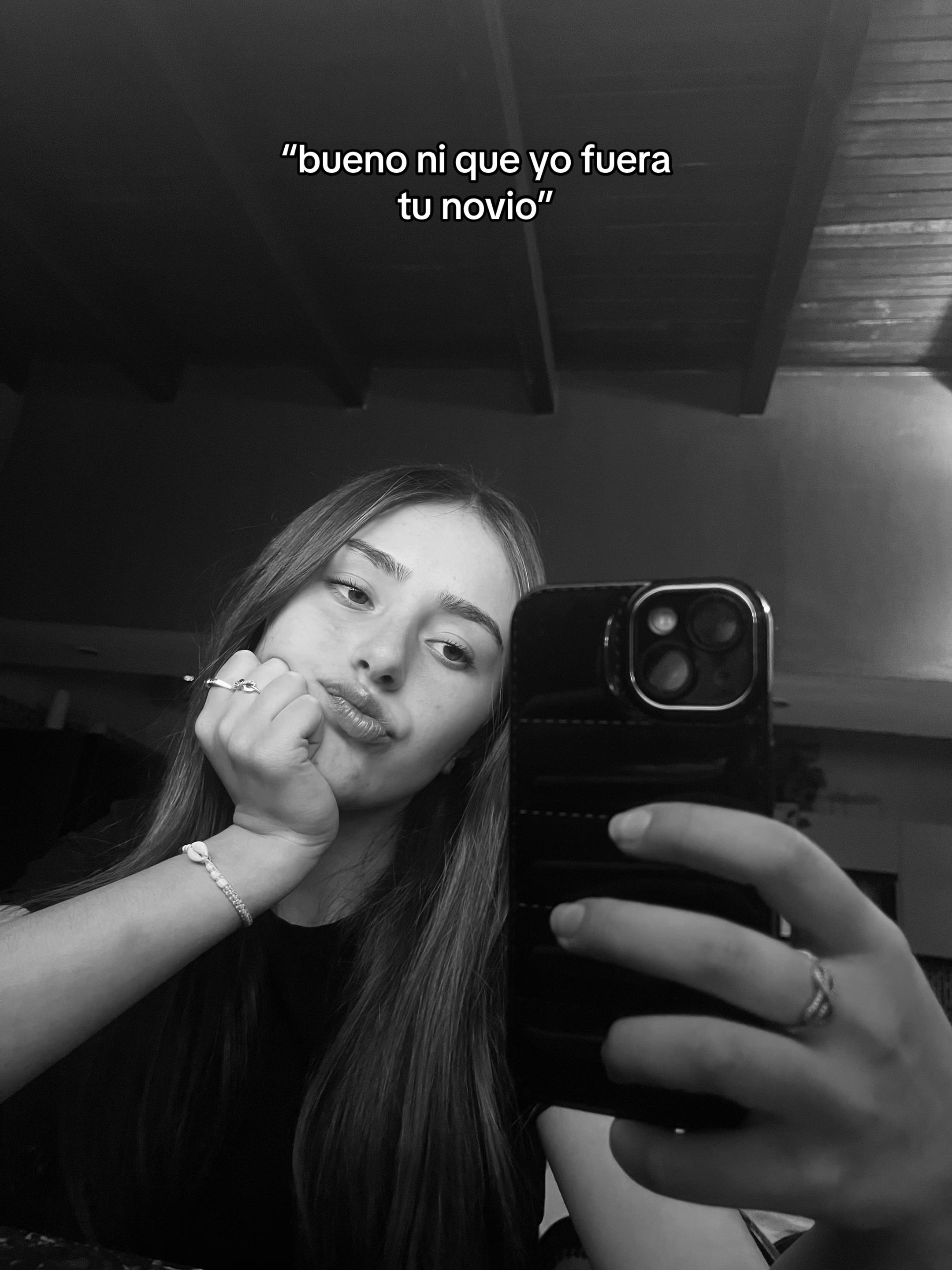 @catitaa🌜