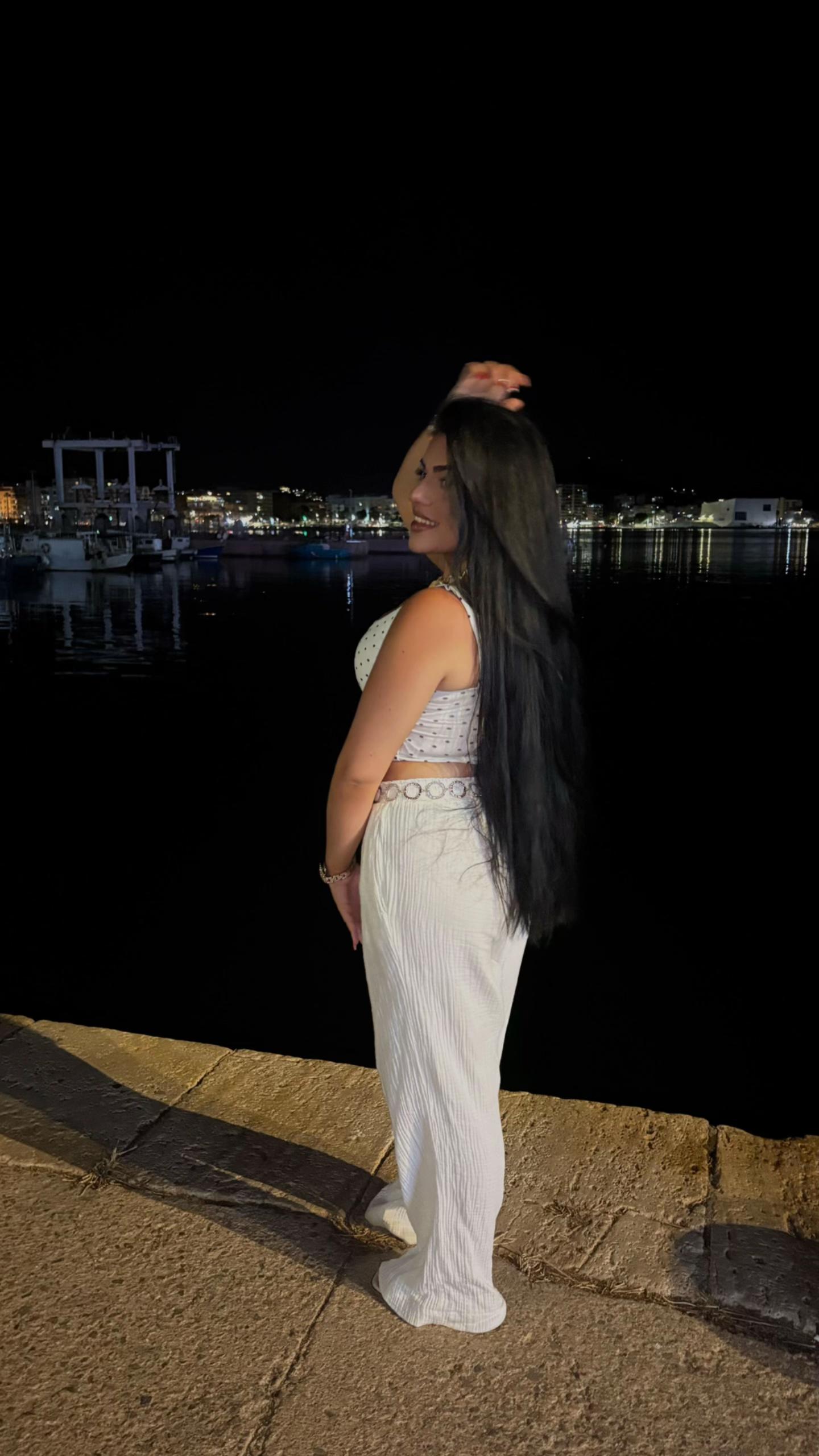 @𝐀𝐢𝐧𝐡𝐨𝐚 𝐋𝐥𝐚𝐦𝐚𝐬