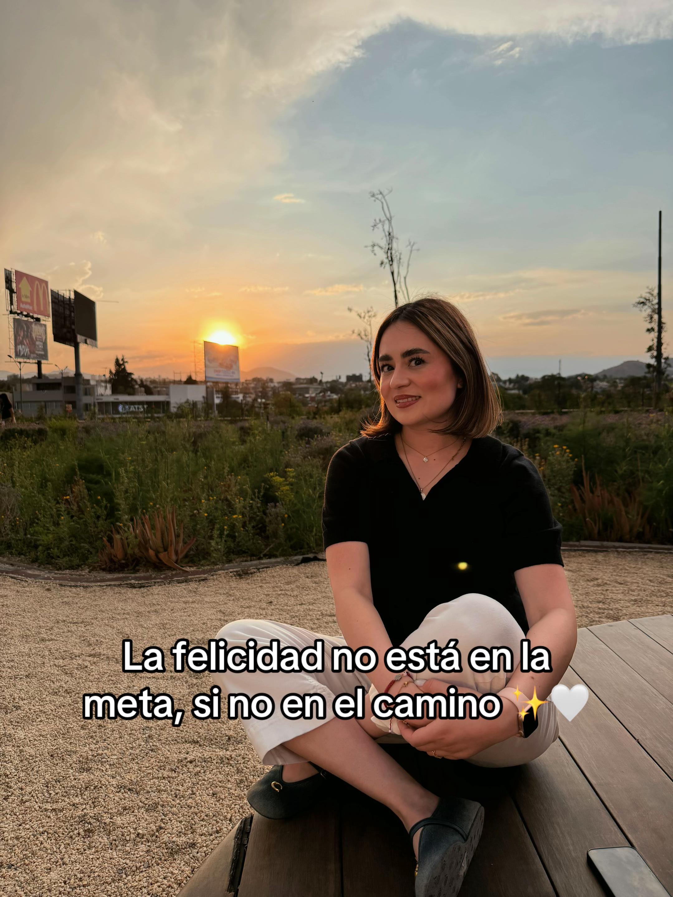 @𝑅𝑜𝓍𝓎 ✨
