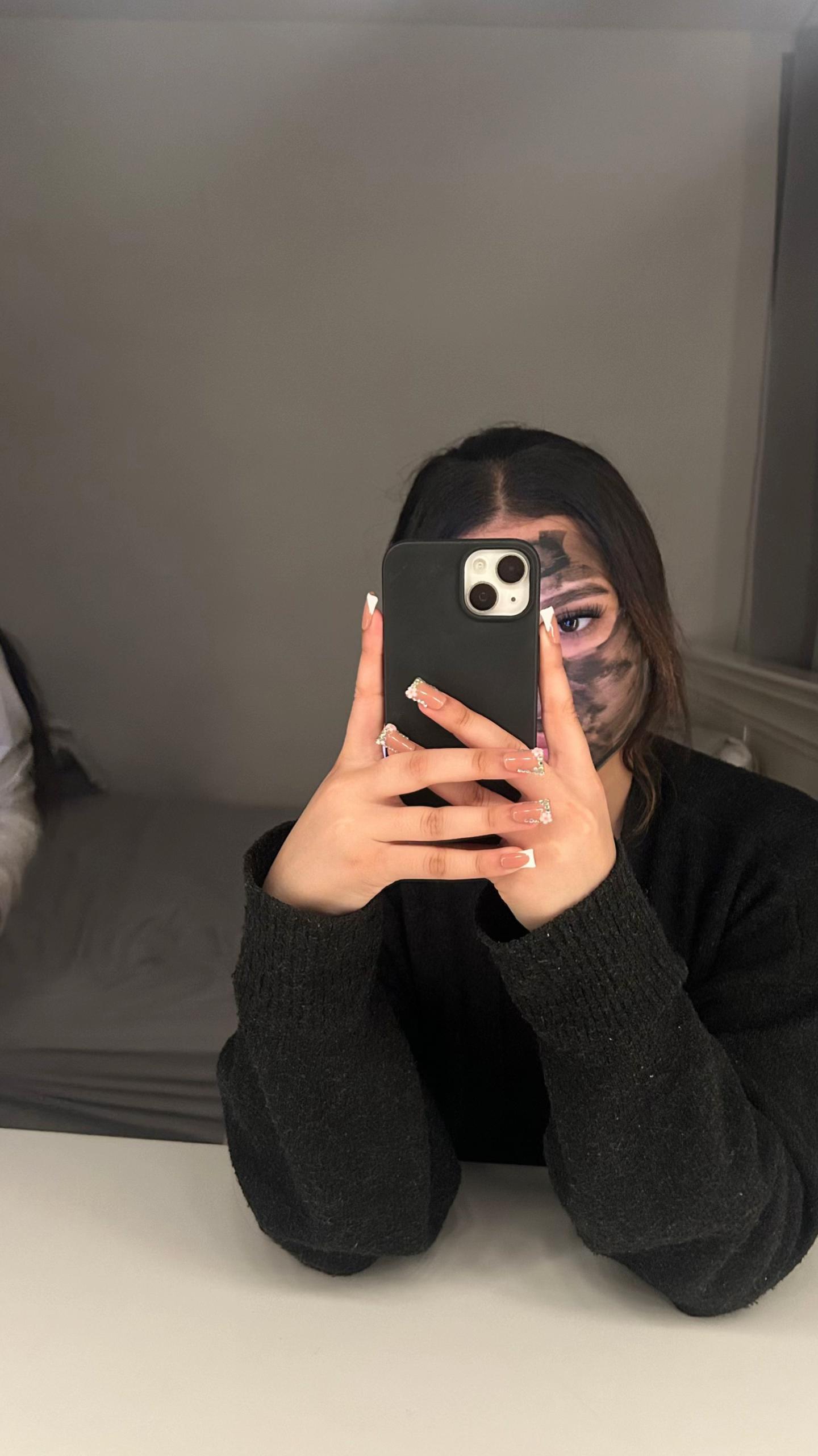 @𝐻_𝑏𝑎𝑎🤍