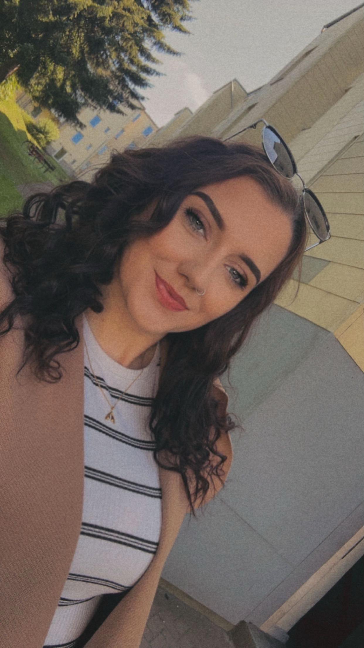 @Isabel🩶🦥