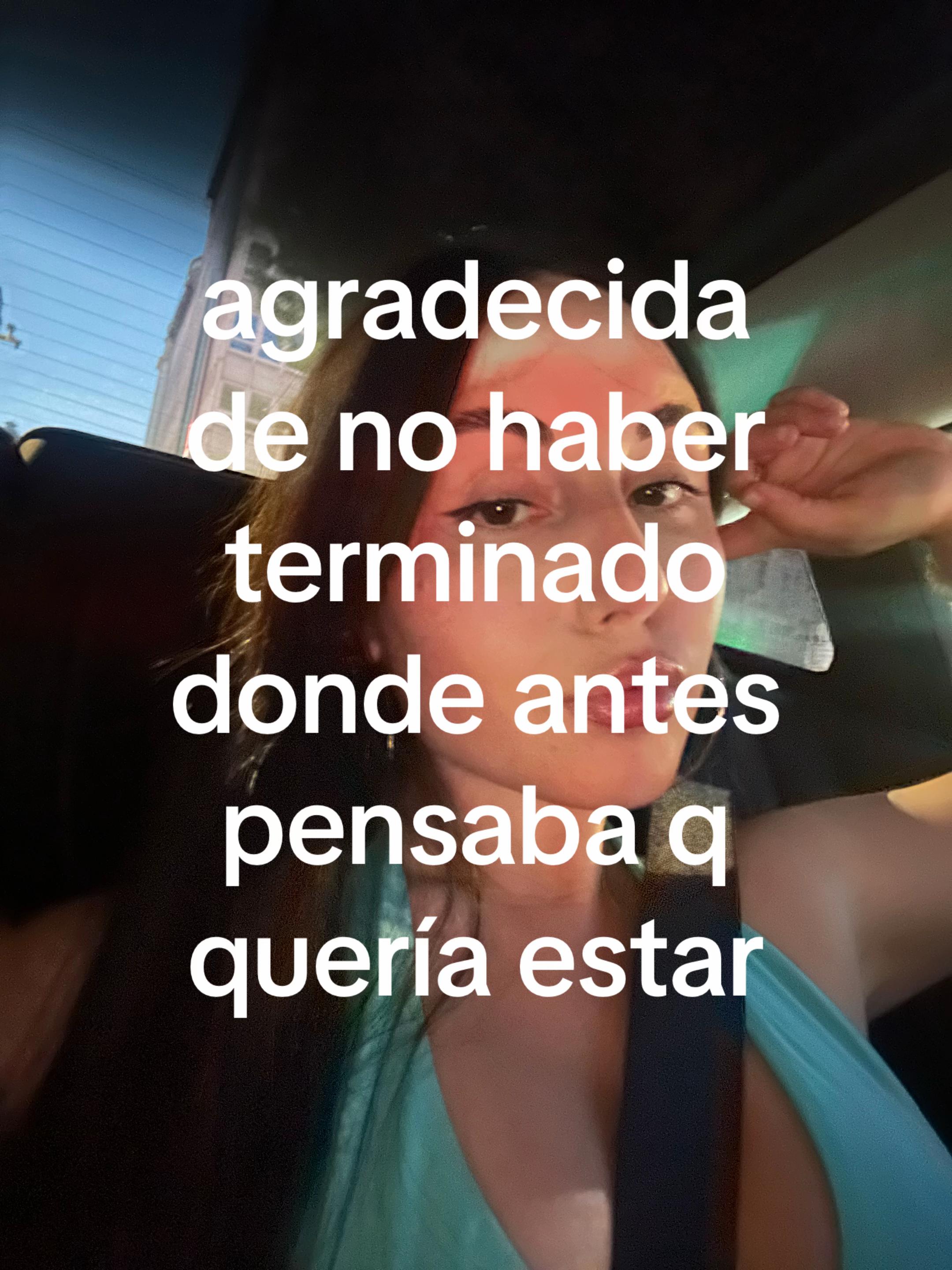 @laura ☆⋆ ˚。⋆