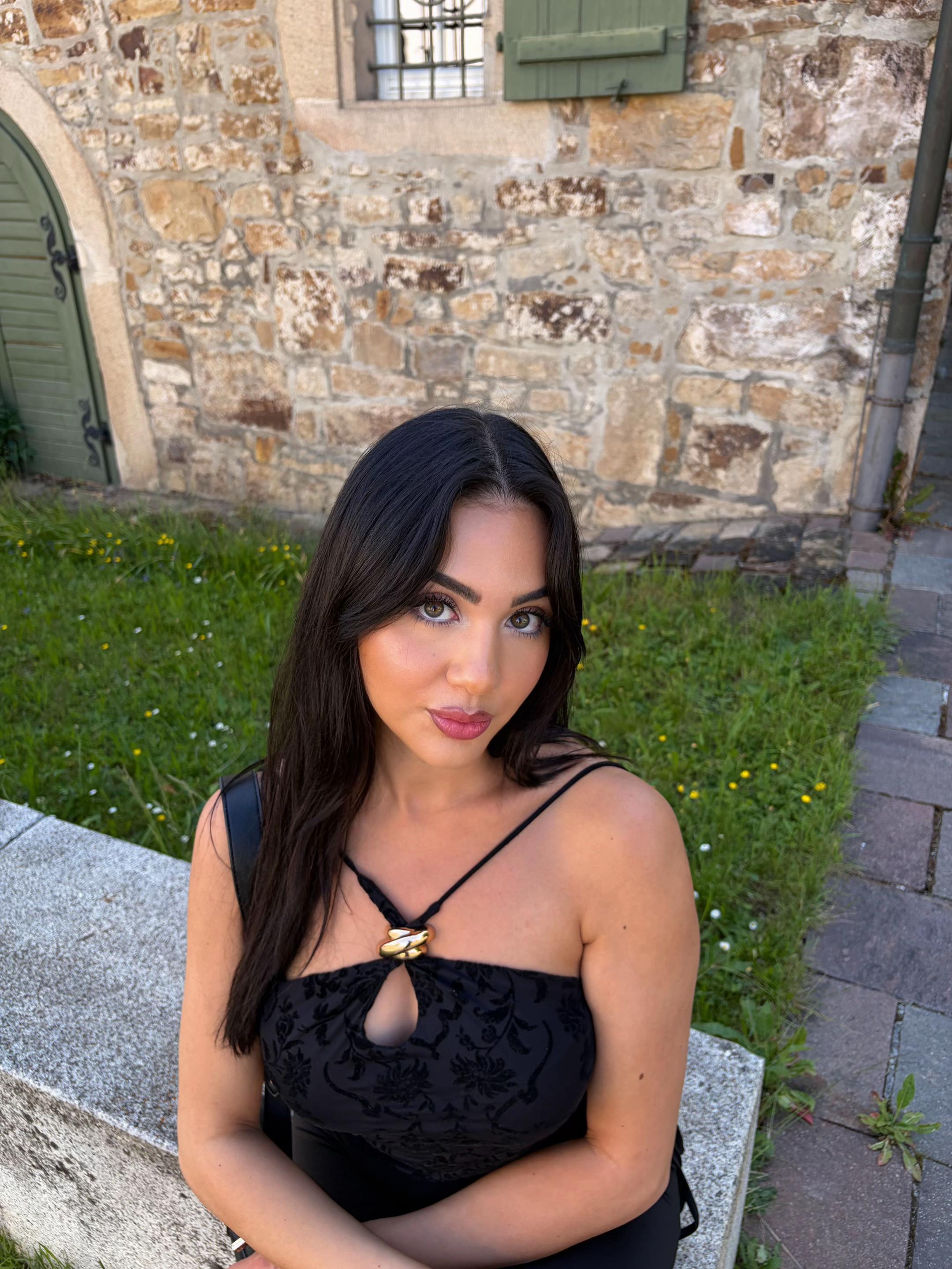 @banuxelaaa