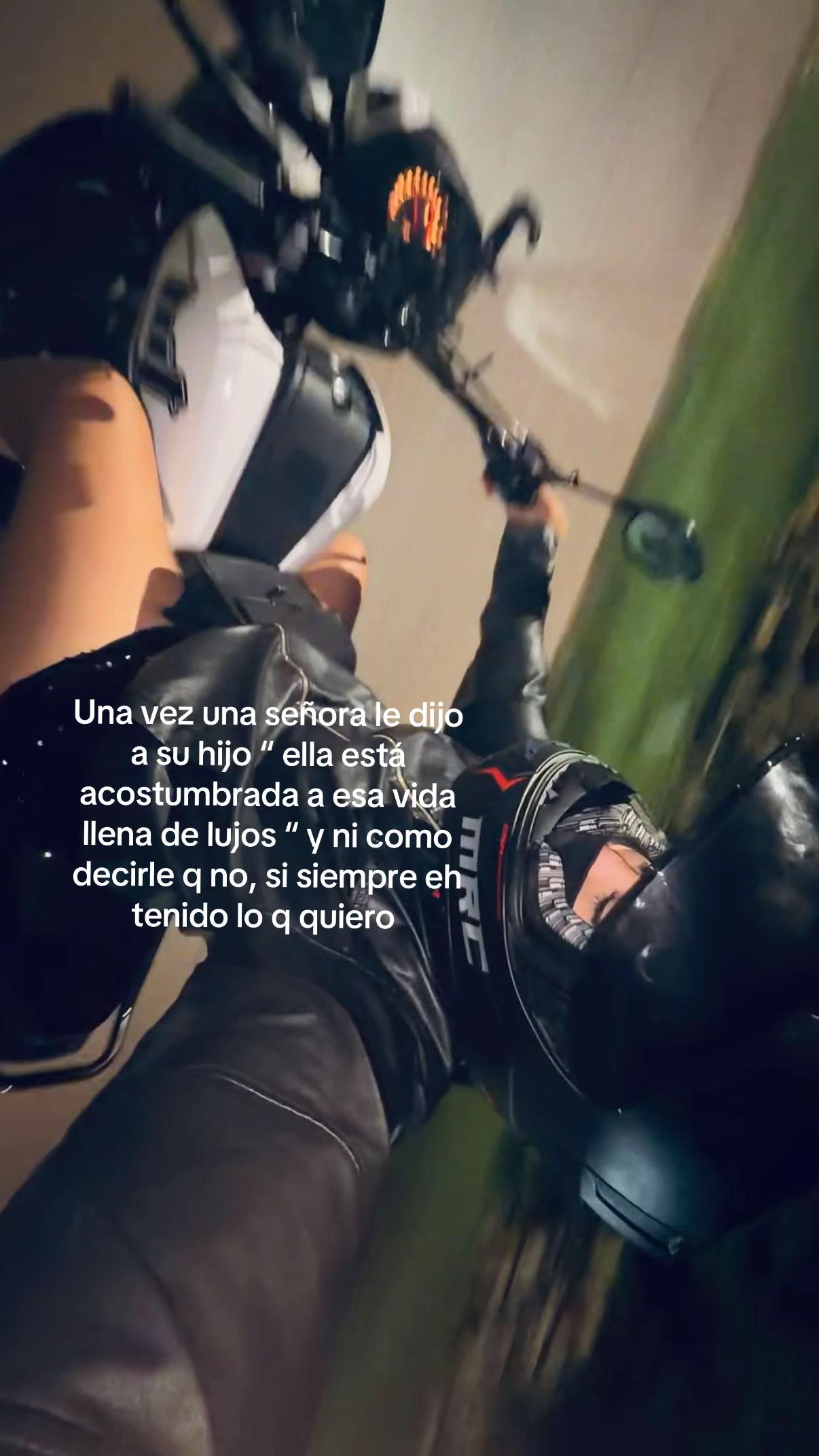 @Isita 🕷️