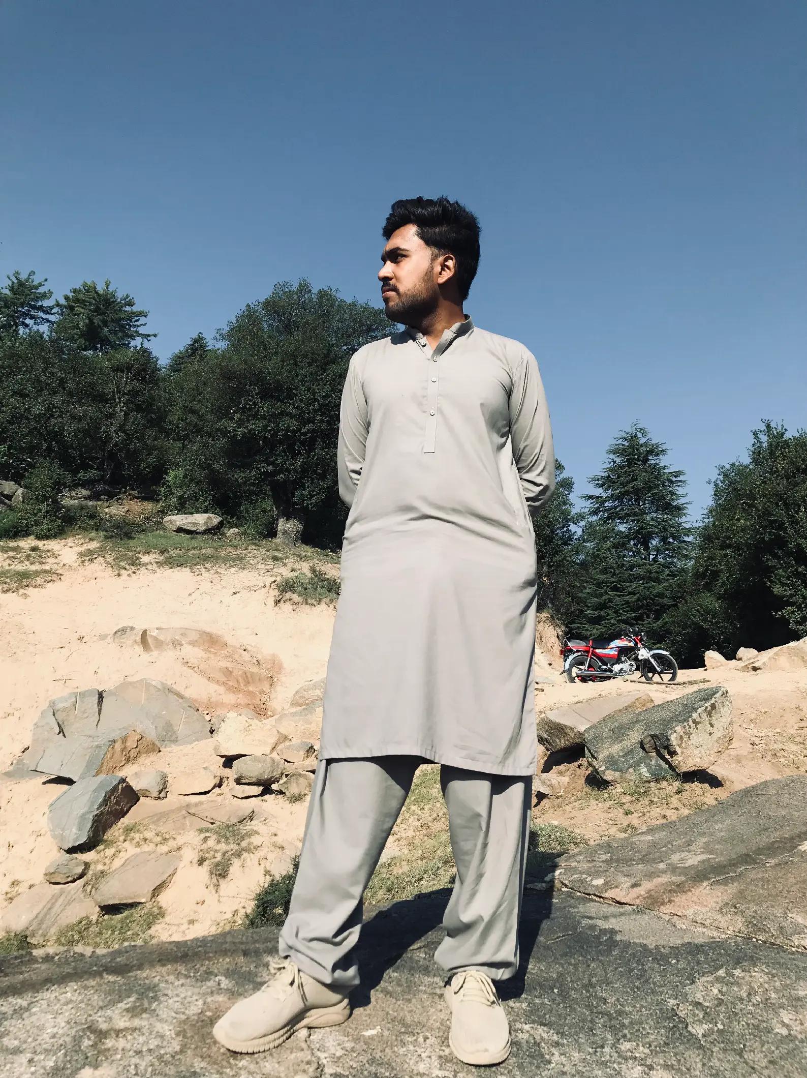 @𝙐𝙢𝙖𝙞𝙧 𝙏𝙤𝙧𝙪 🚩