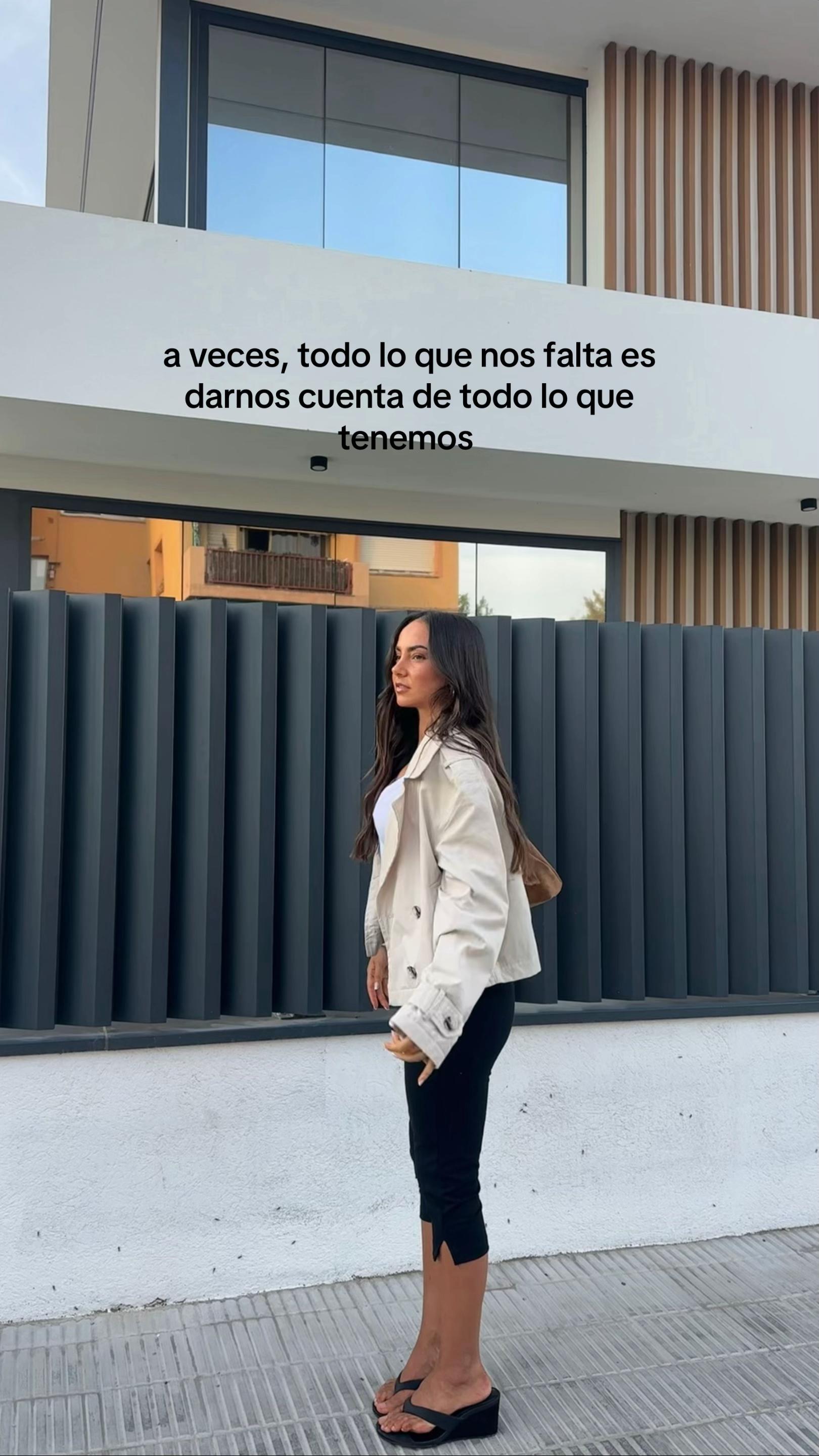 @Ana López