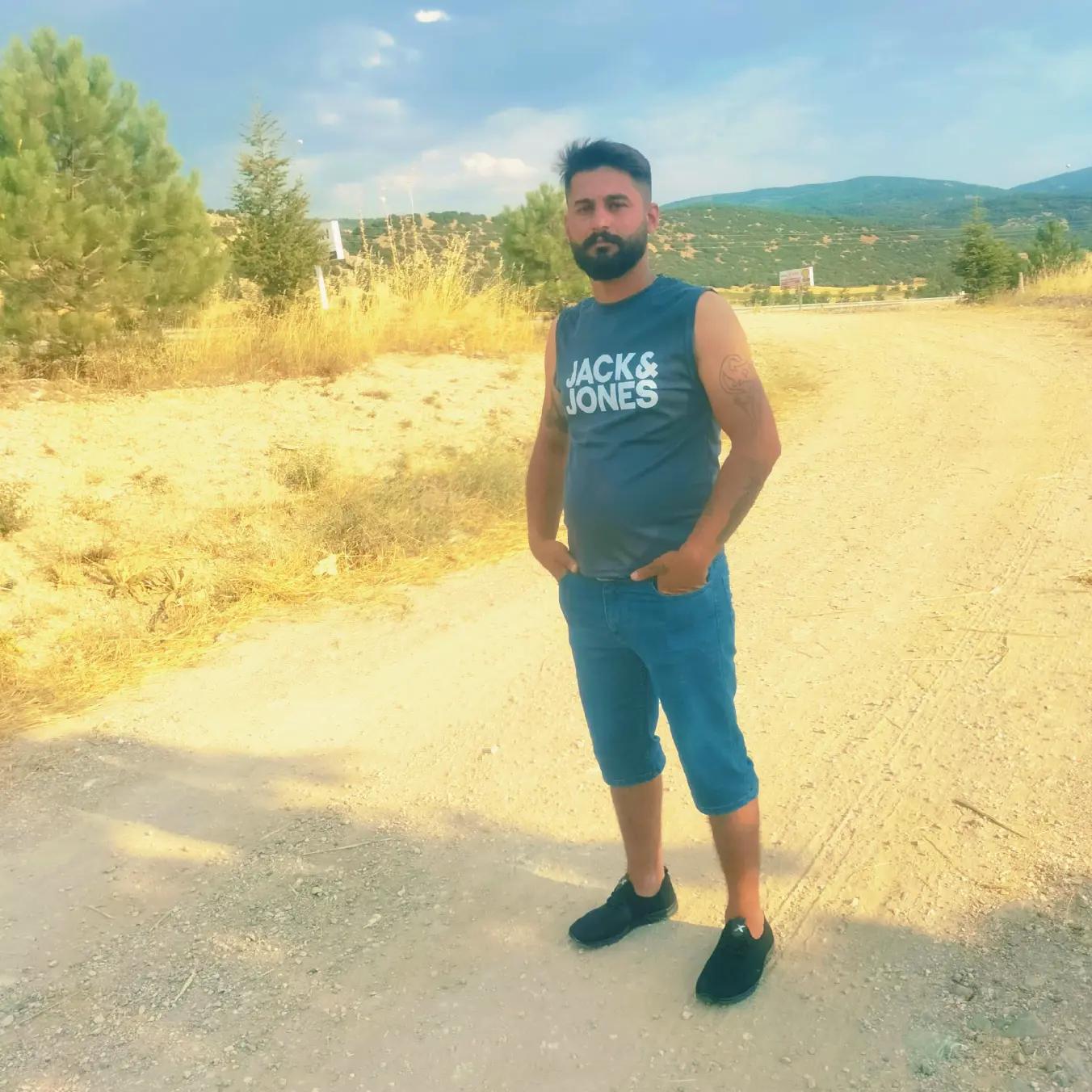 @D&ouml;nmez  Cengiz