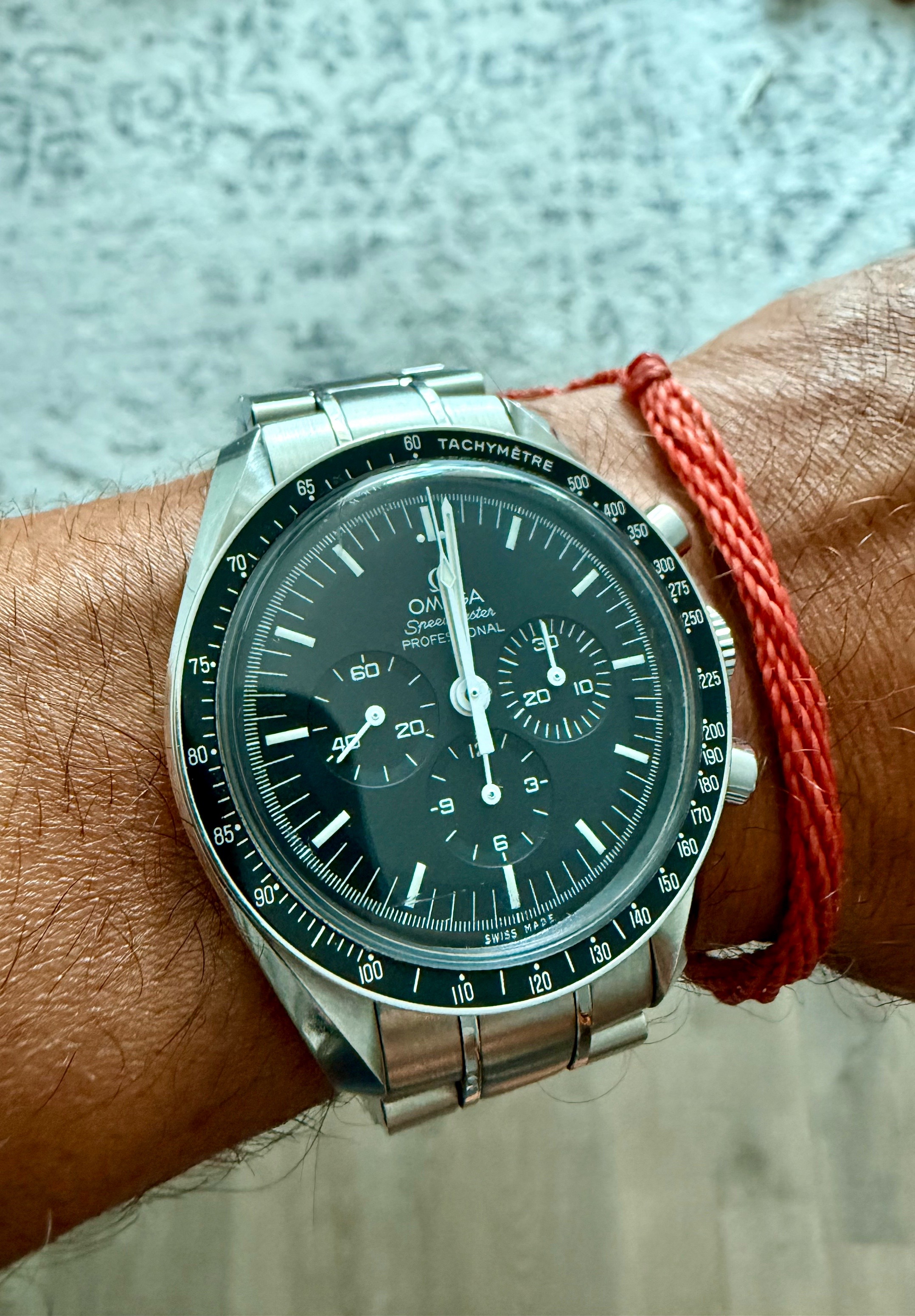 @watchwithnico