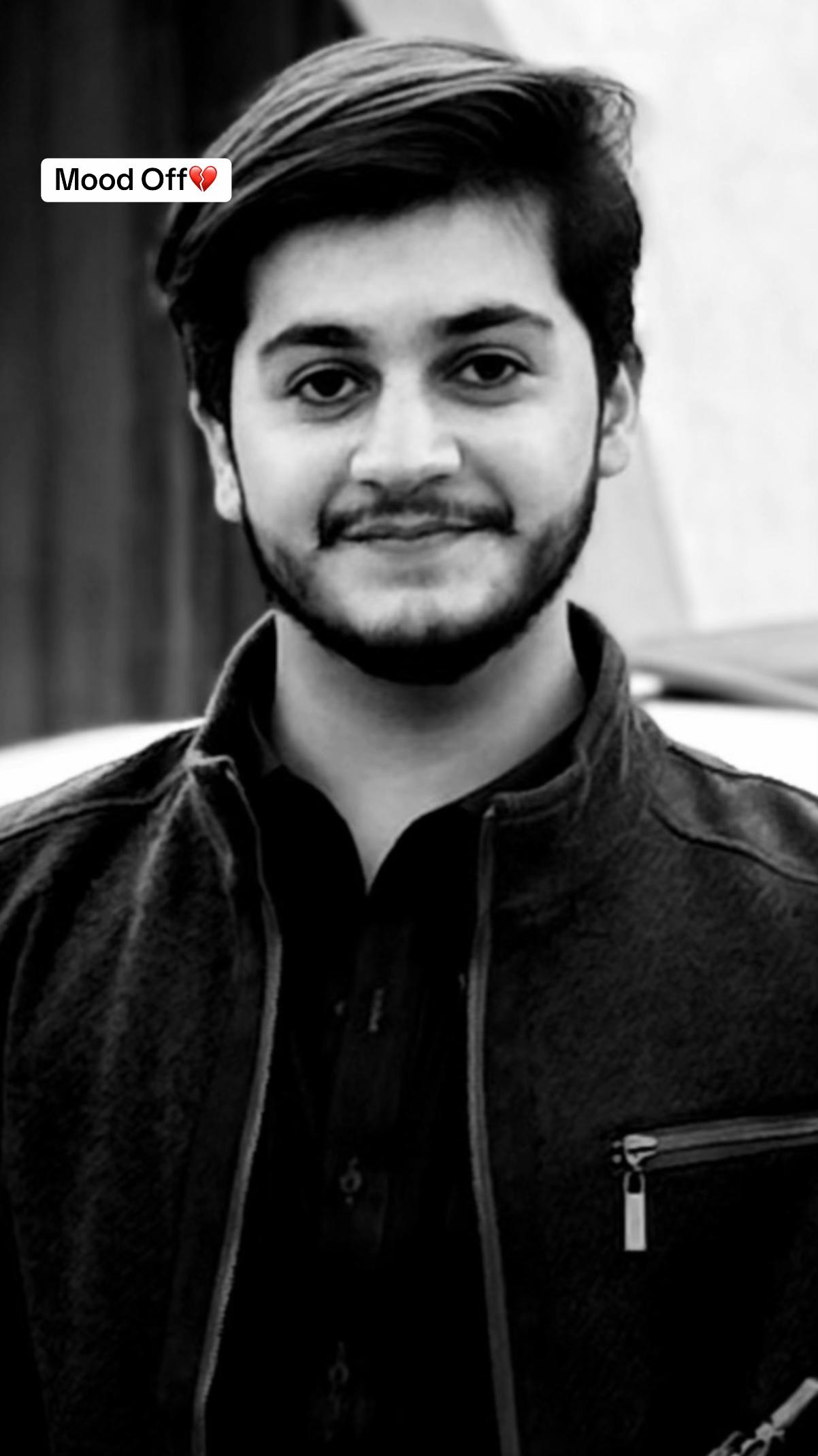 @SAIF MOBILES BANNU 🍎
