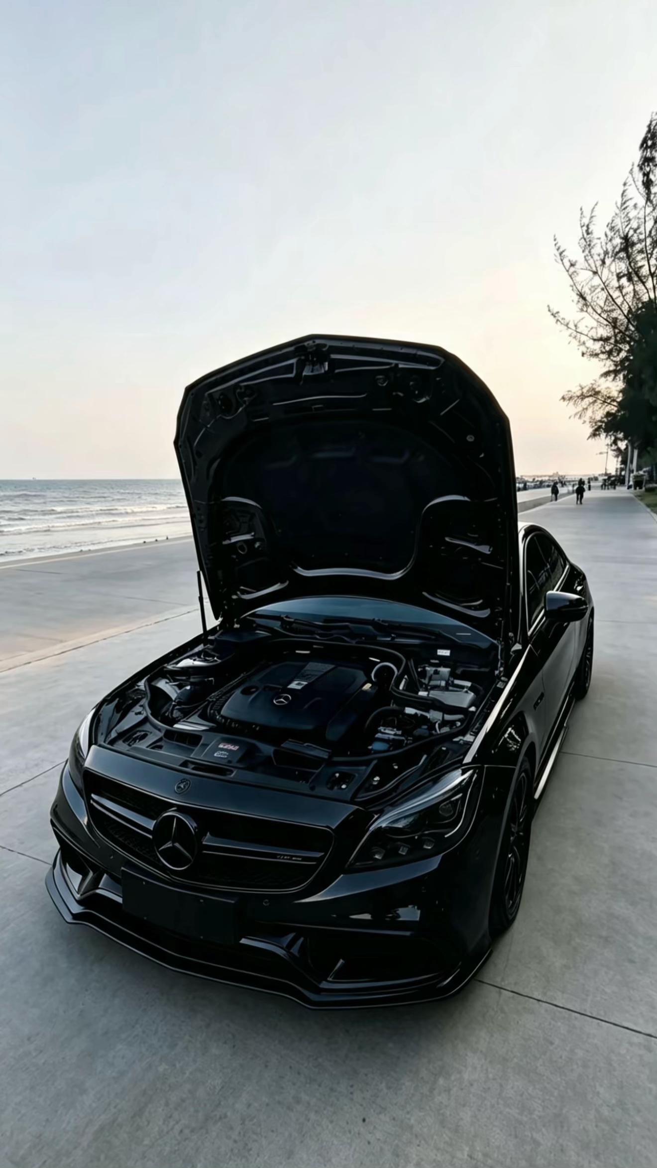 @tarewhips