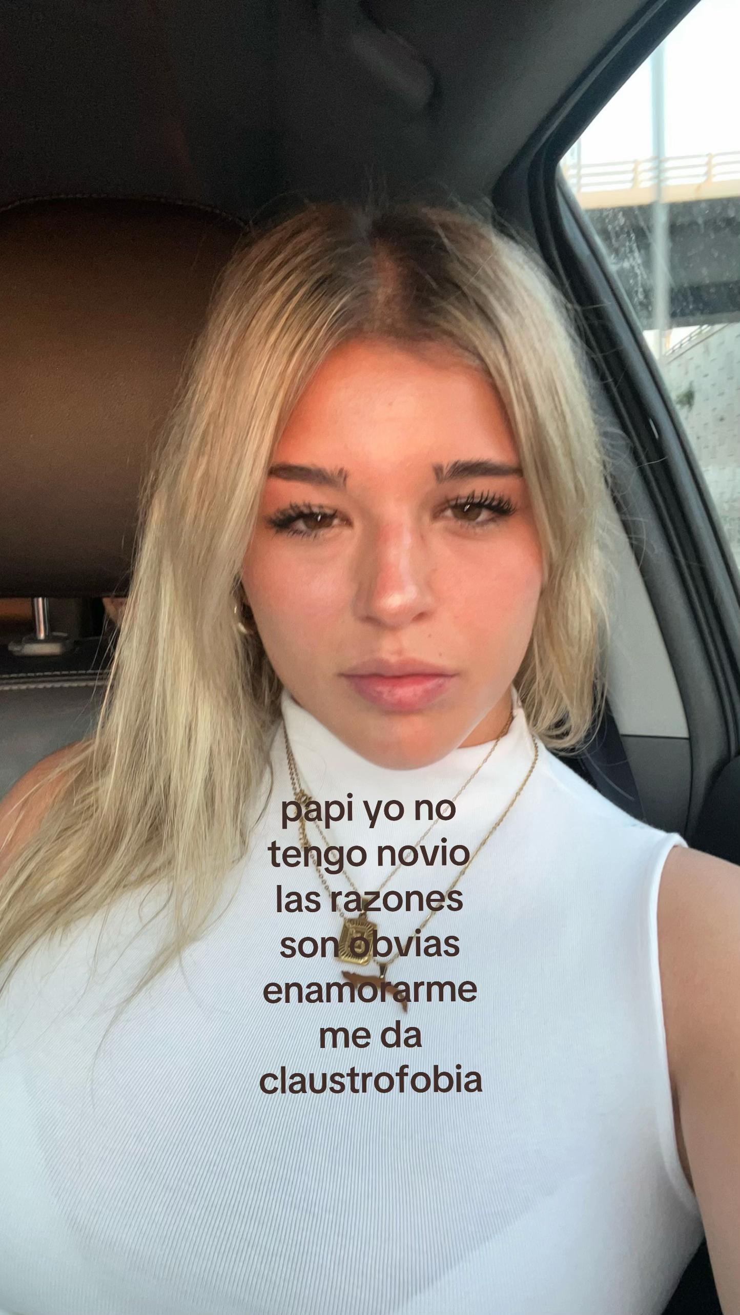 @𝐄𝐬𝐭𝐞𝐟𝐚𝐧𝐢𝐚